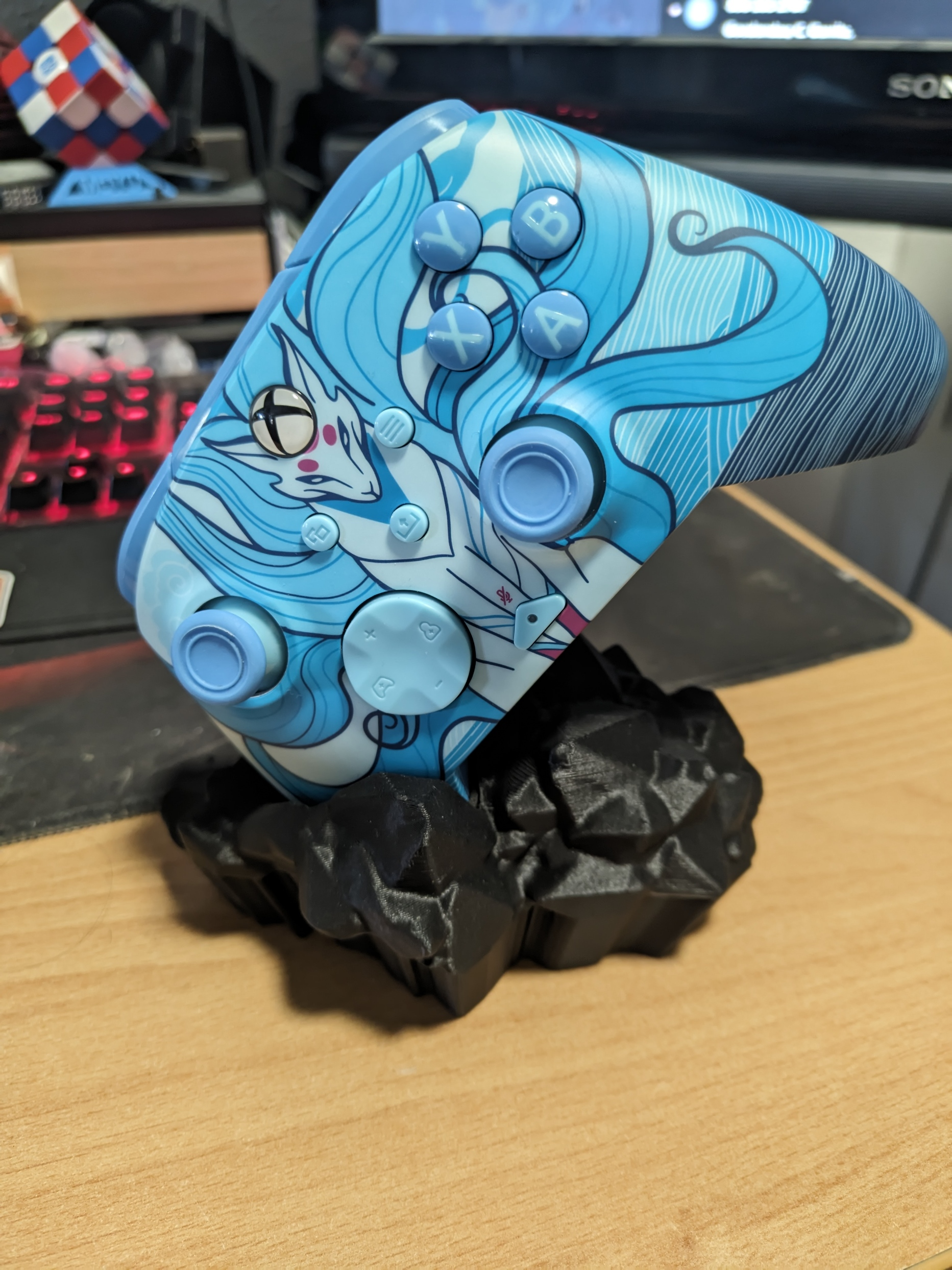PDP Crystal Controller Stand - Foam Padding 3D model