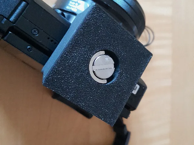 Sony a 6000 Adapter > Cullmann ALPHA 2500