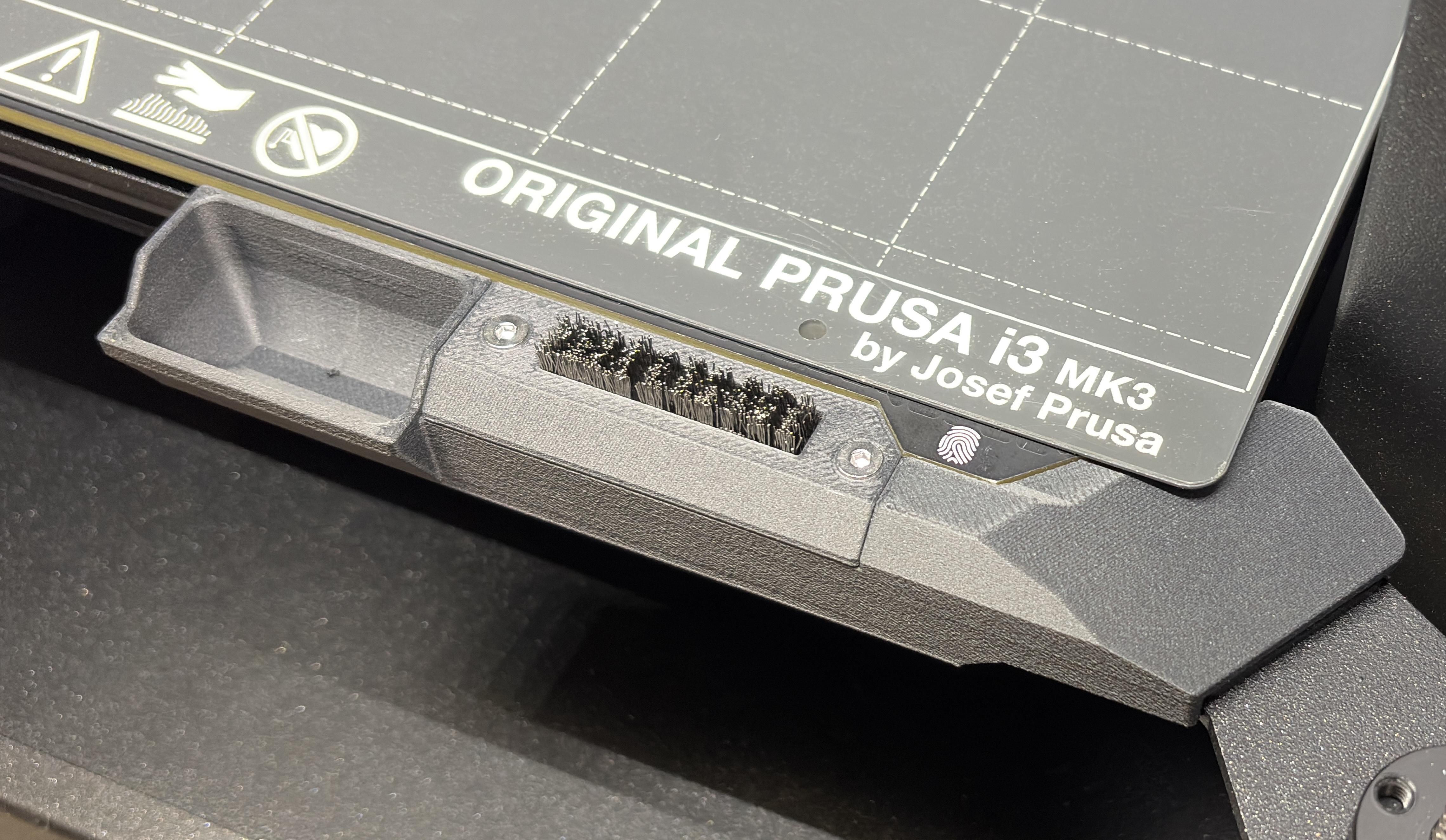 Prusa Core One - Nozzle Wiper Remix - With steel brush and new purge bin