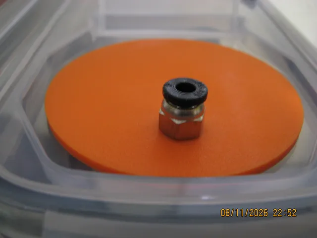 PC4-M10 Pneumatic Quick Connector Press On Cap