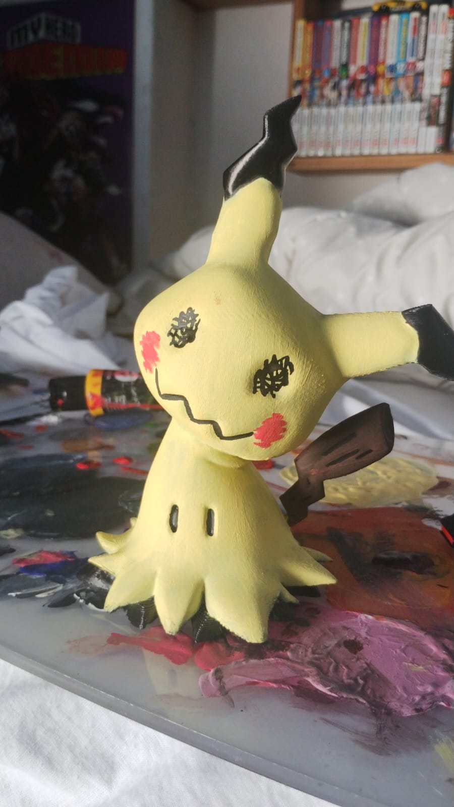 mimikyu estatua