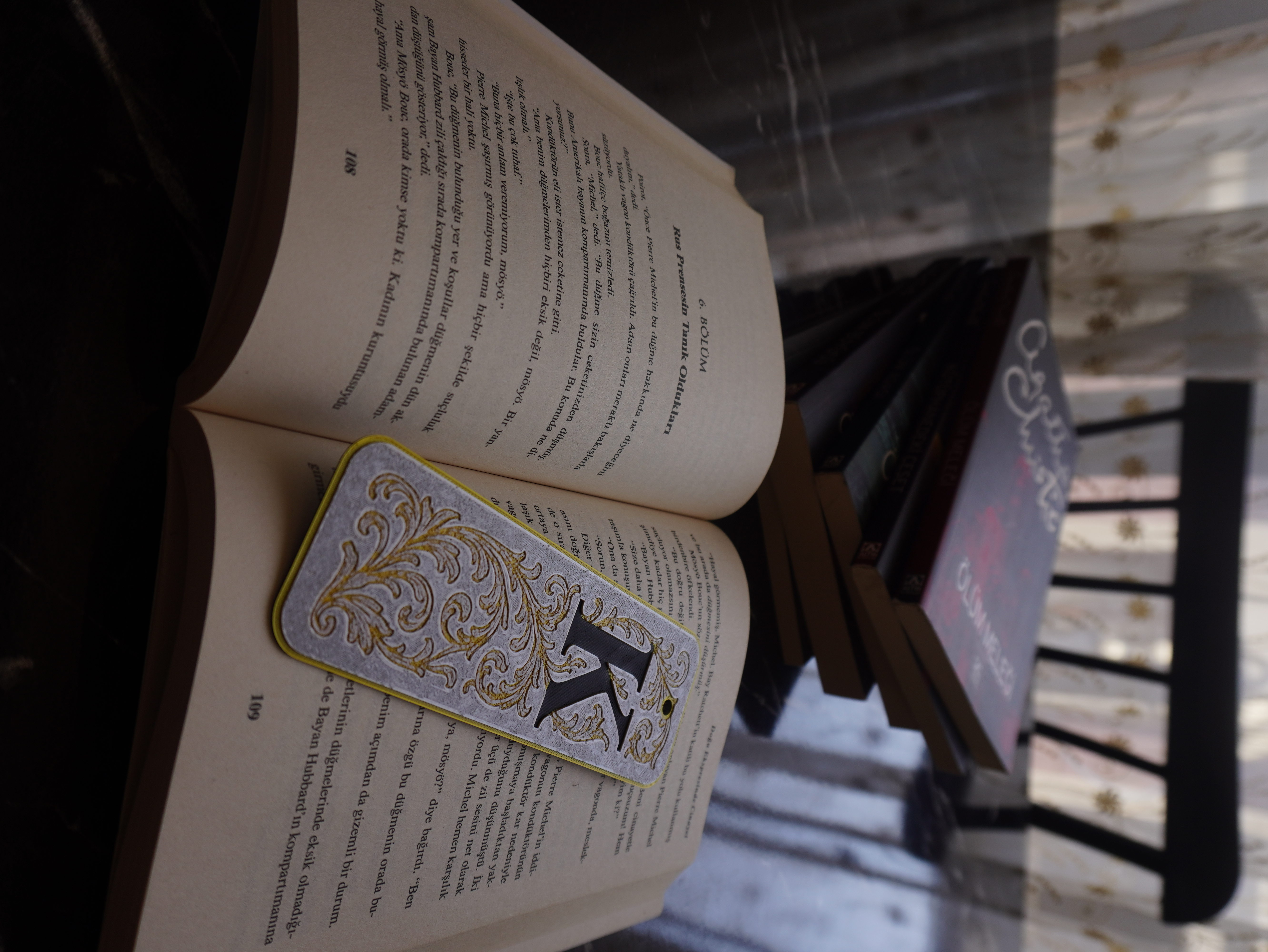 Elegant Monogram Bookmark – Letter K