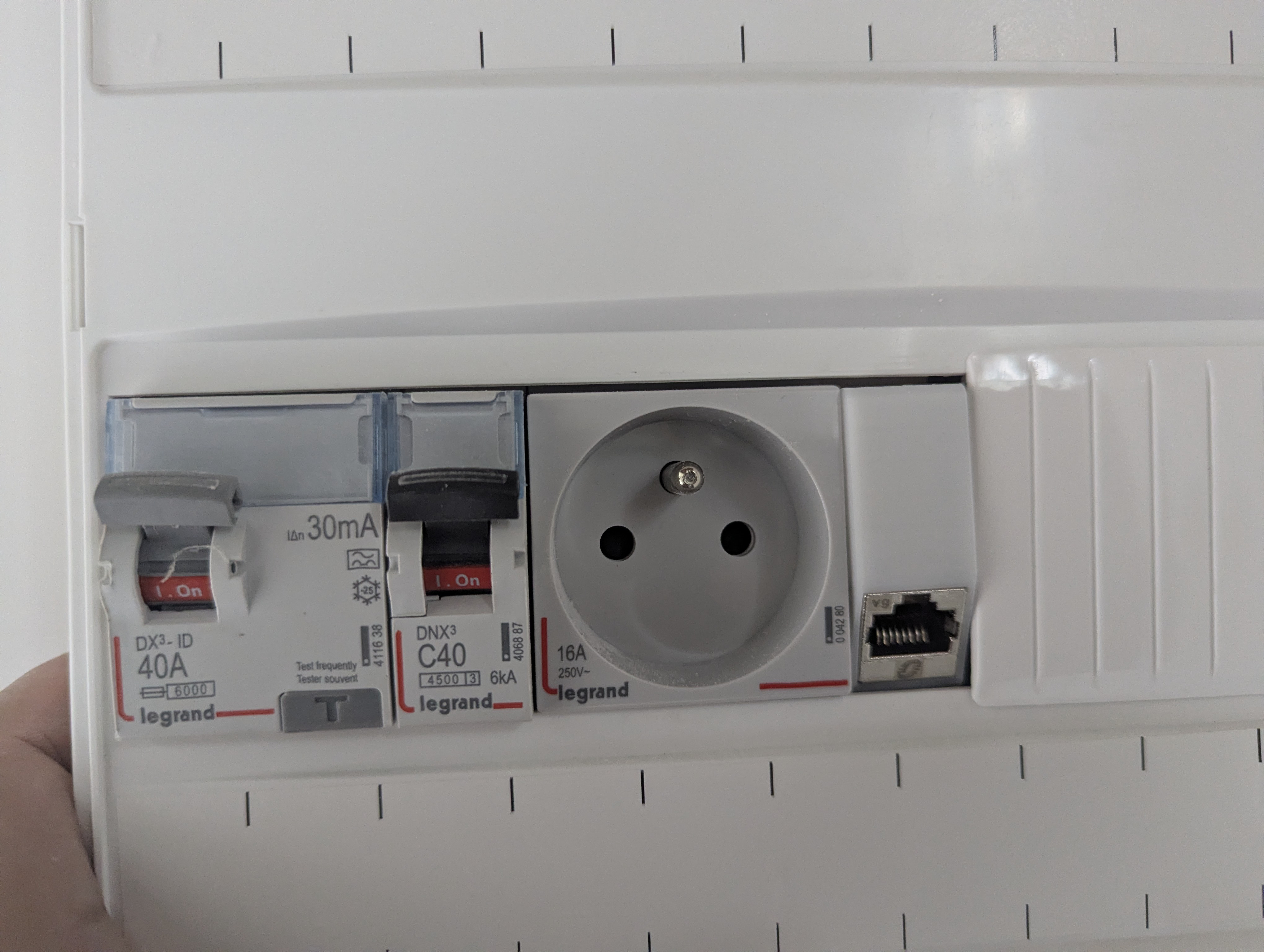 Modular DIN Rail RJ45 Connector Holder – Customizable FreeCAD Design