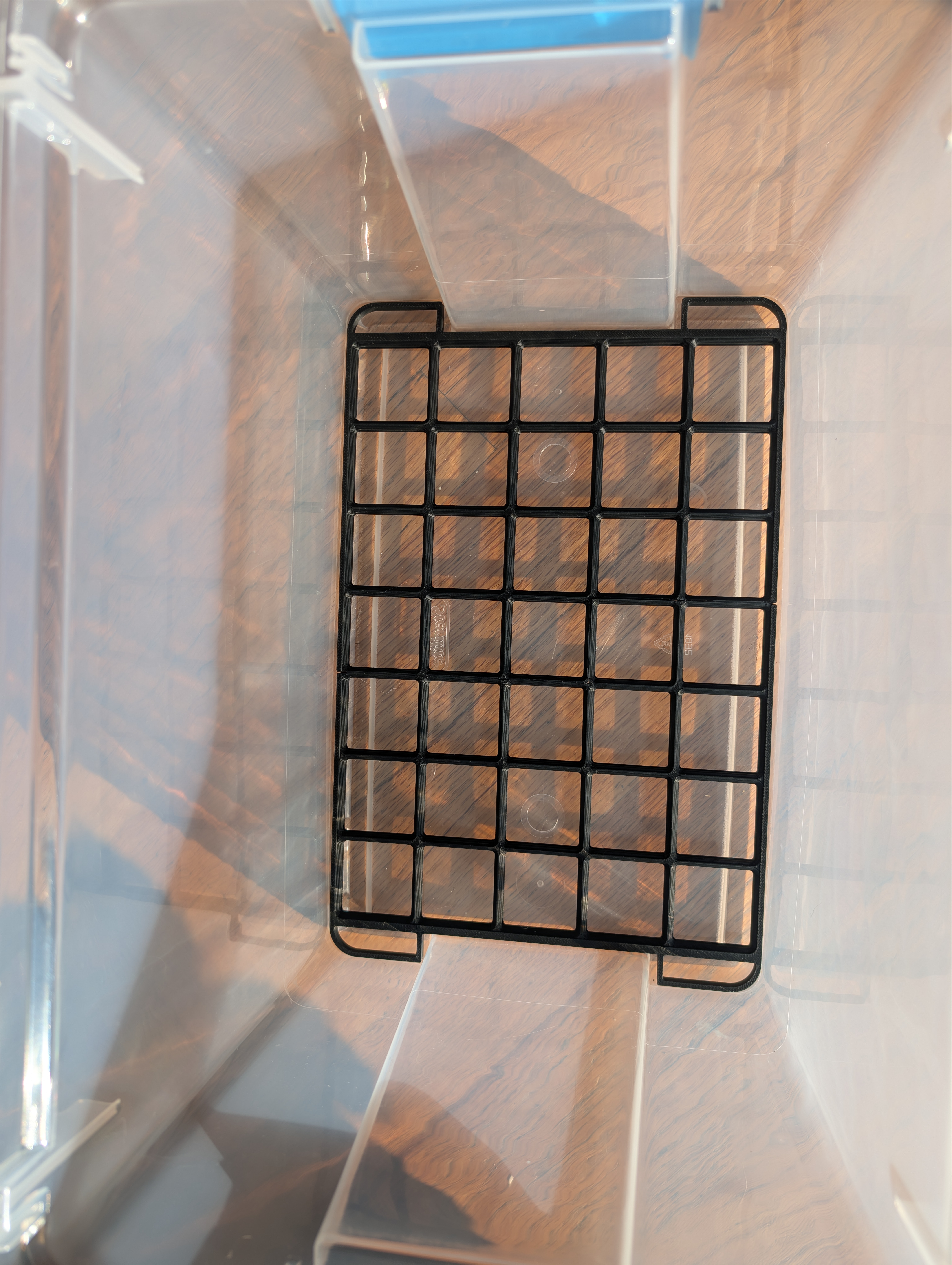 Gridfinity base for Sterilite 20 quart gasket box 3D model