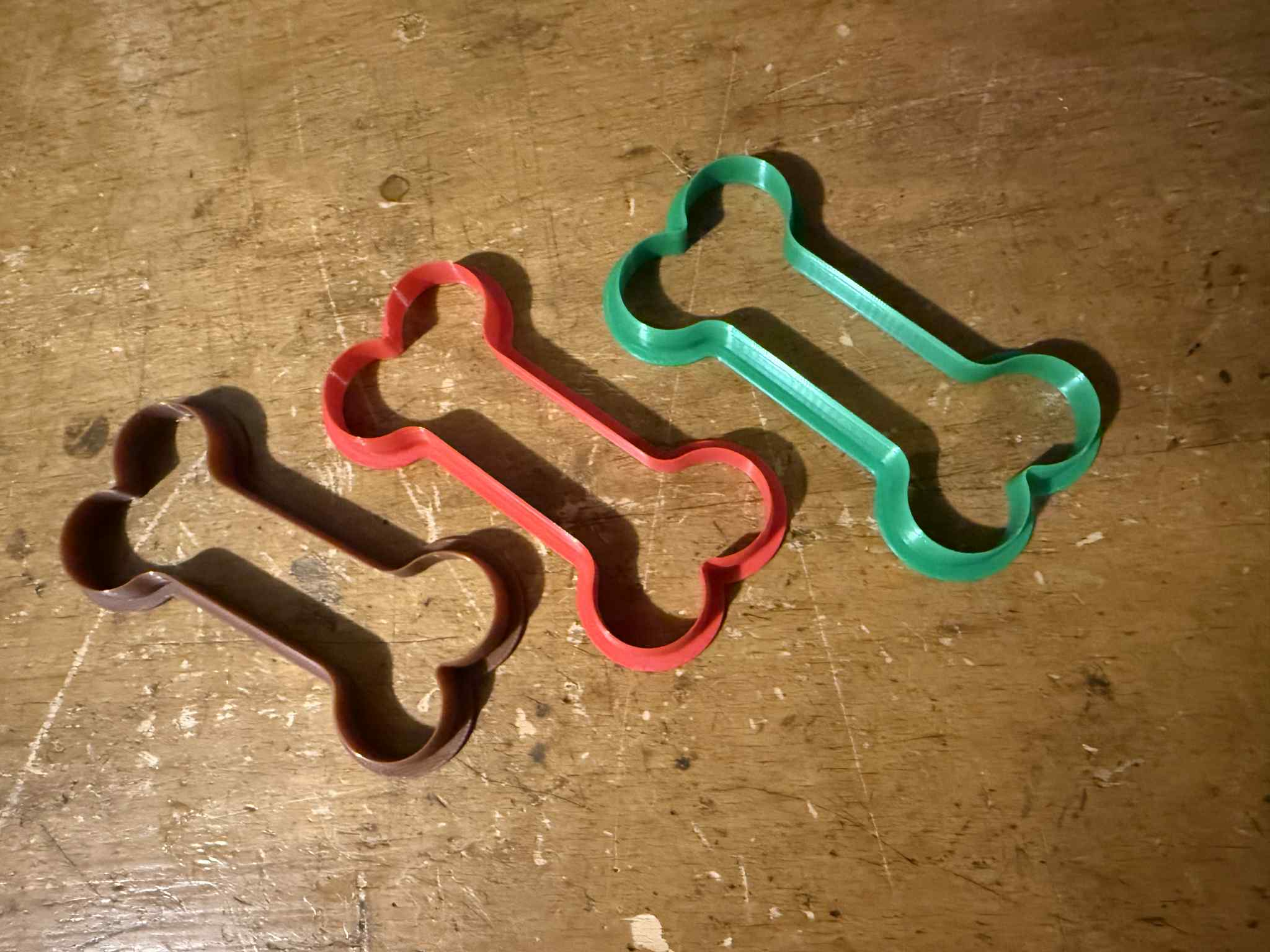 Bone cookie cutter, vykrajovátko