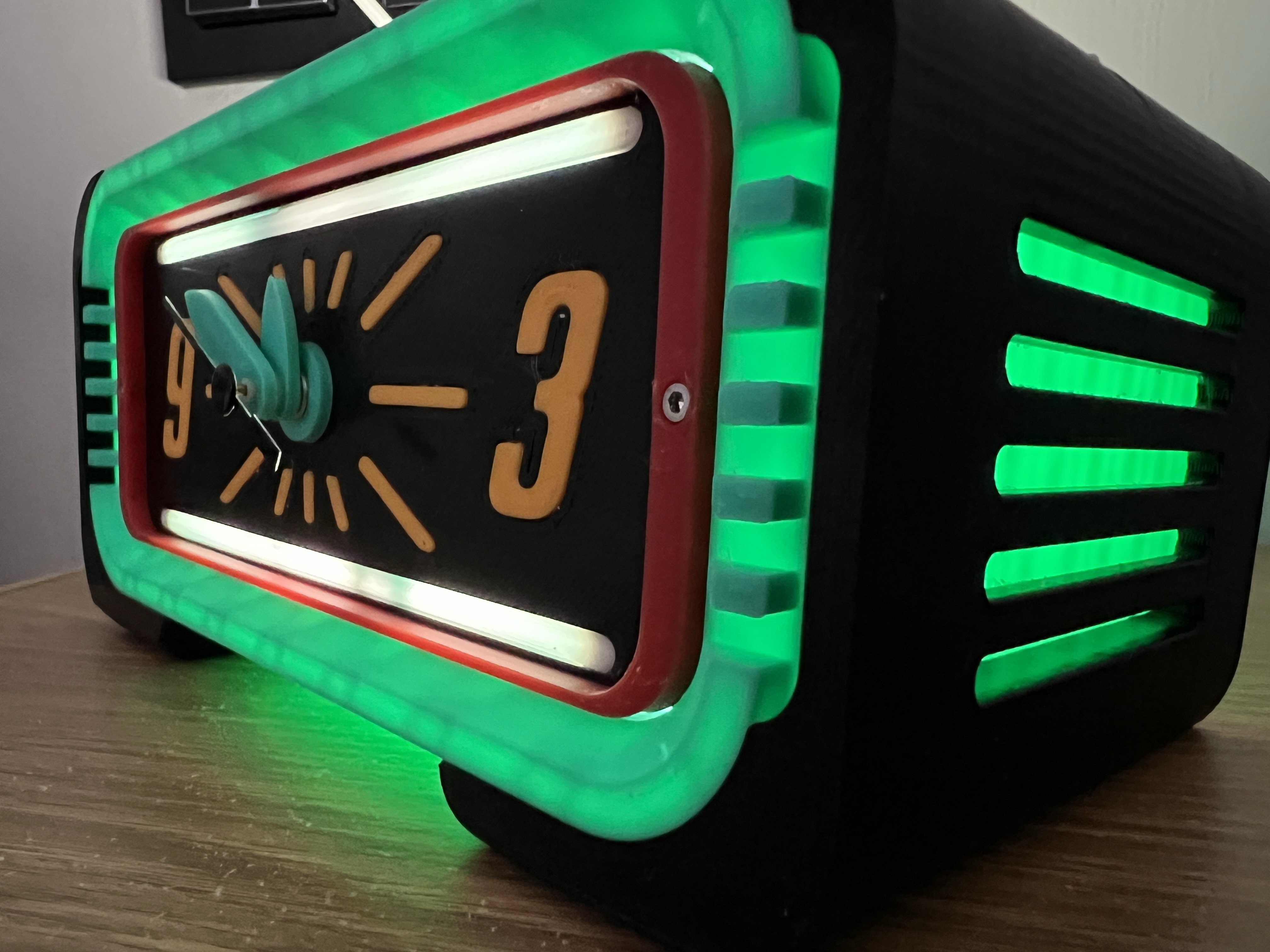 Miniatura 2 do modelo 3D NeoClock