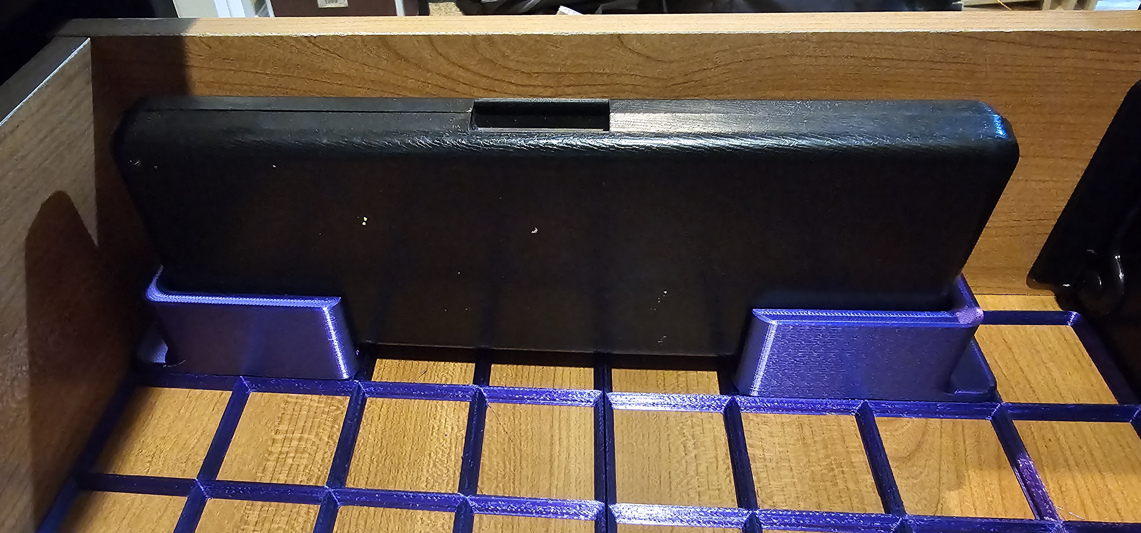 Gridfinity Calipers holder in Case