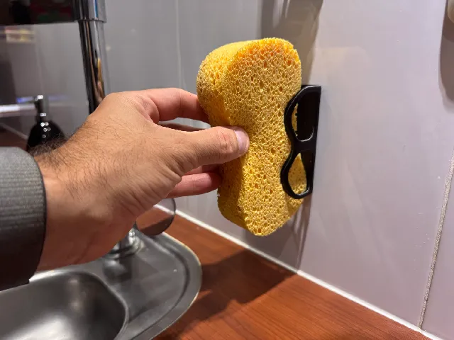 Sponge Dock
