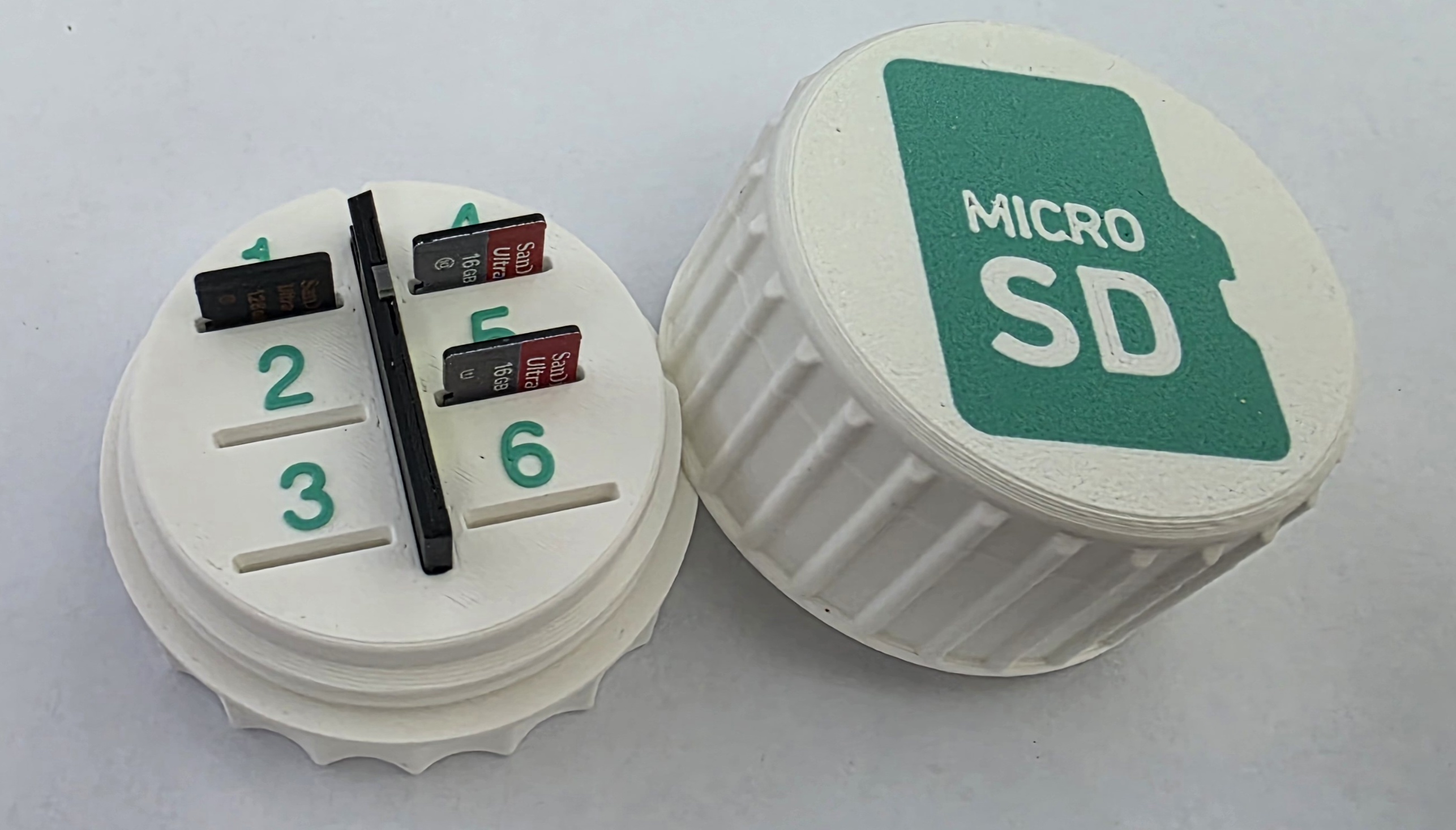 microSD Card storage container