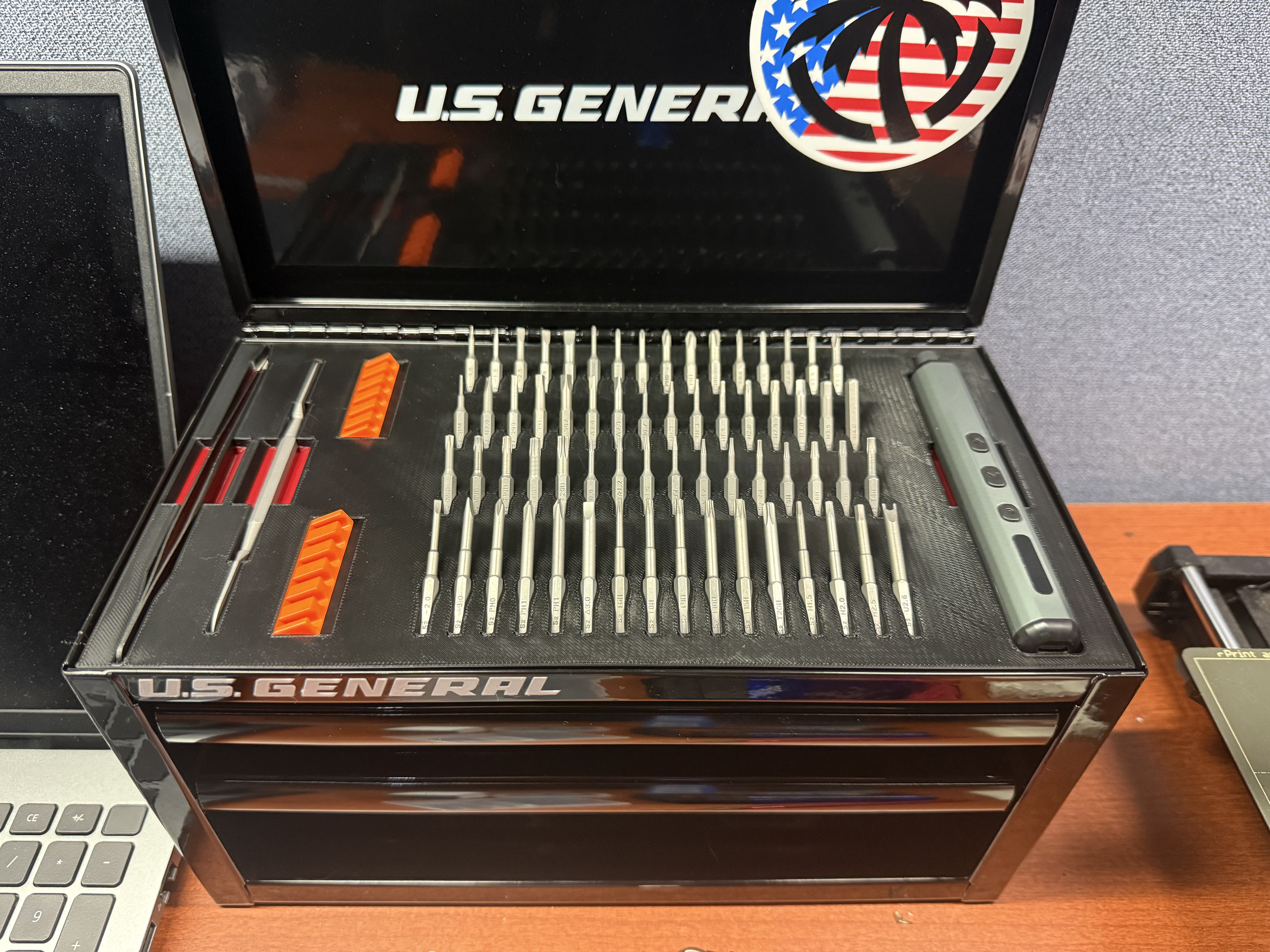 Harbor Freight Mini Toolbox Screwdriver Insert