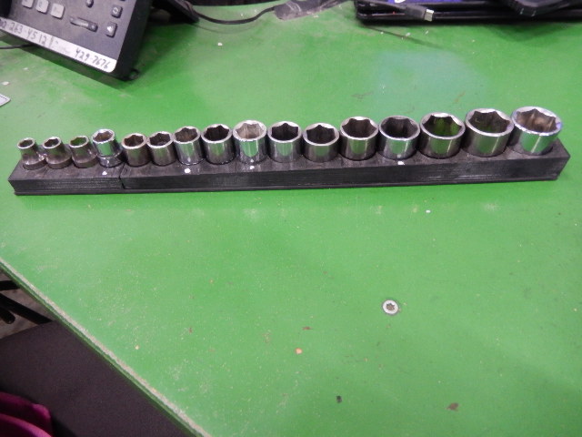 3/8 drive socket holder 7-22mm 3D model by build everything