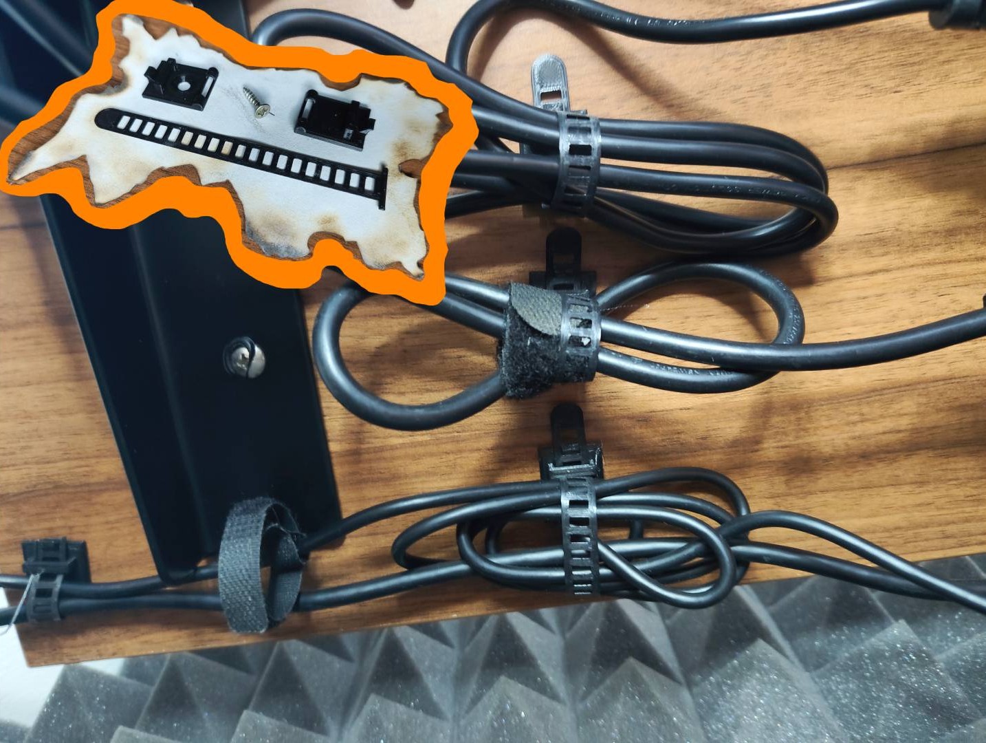 Reusable Cable Strap with Mount