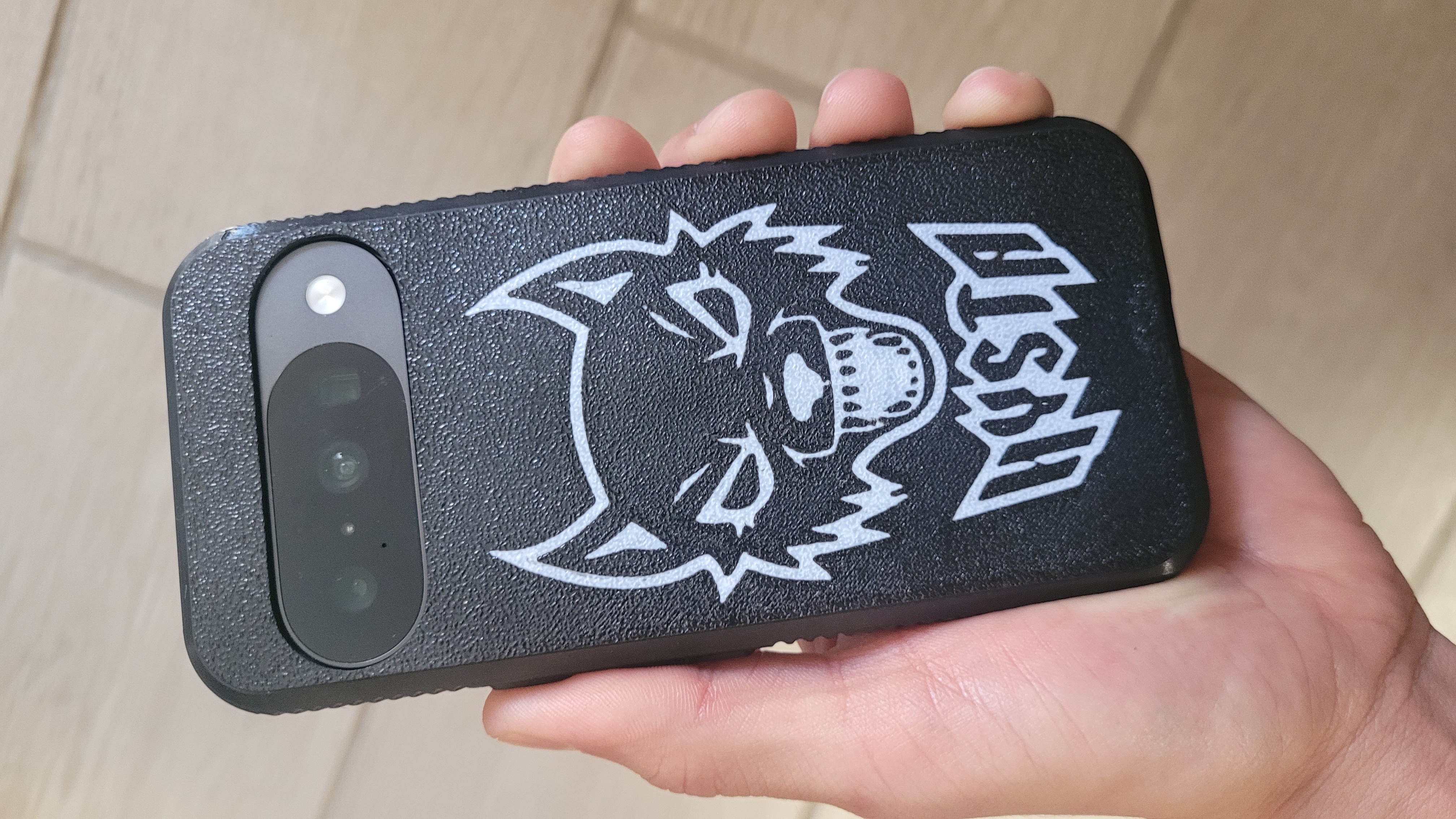 Customisable and Qi2 compatible Pixel 10 case — miniatura 2