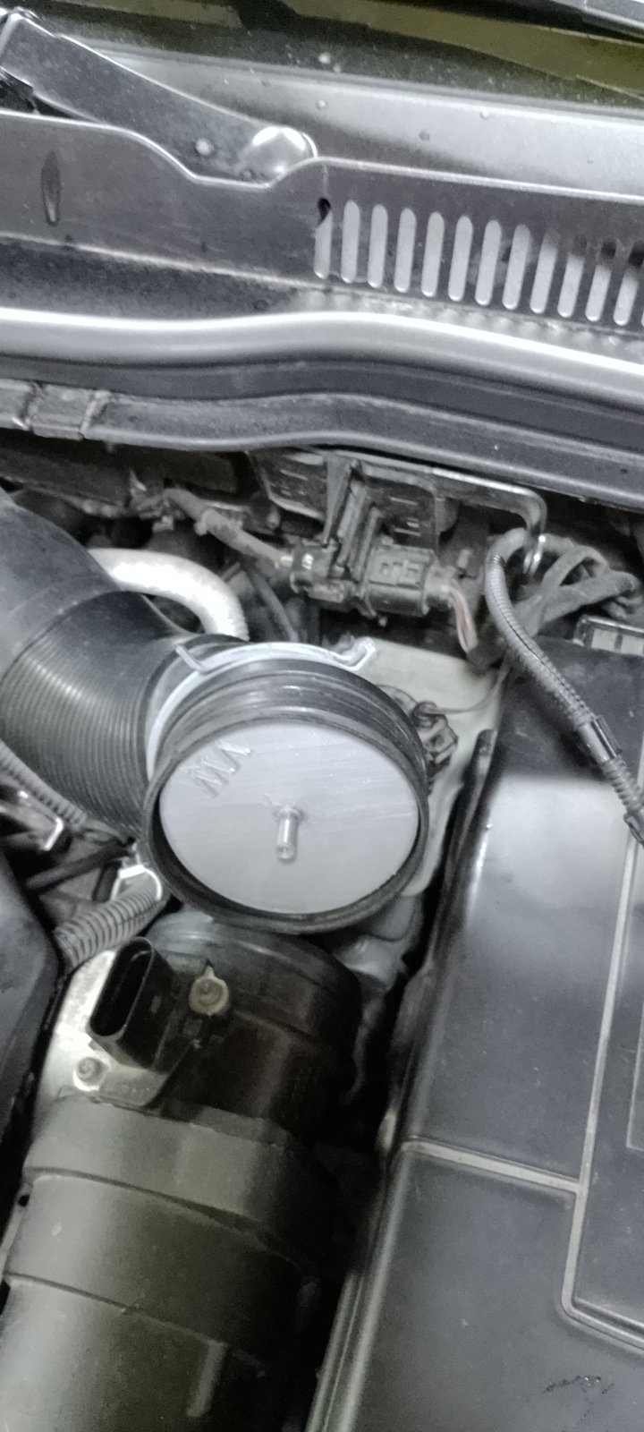 For pressure testing VW tools