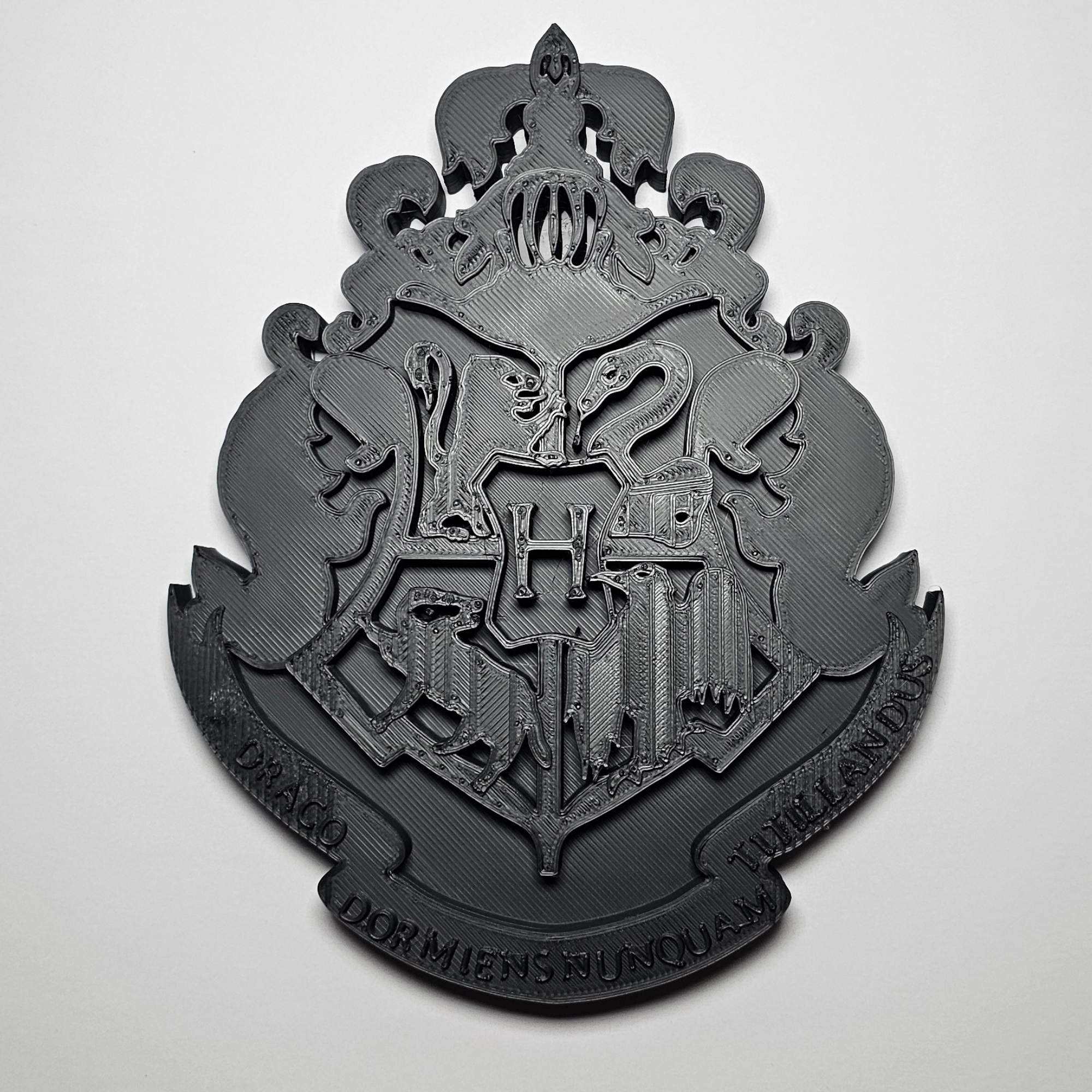 Hogwarts Crest