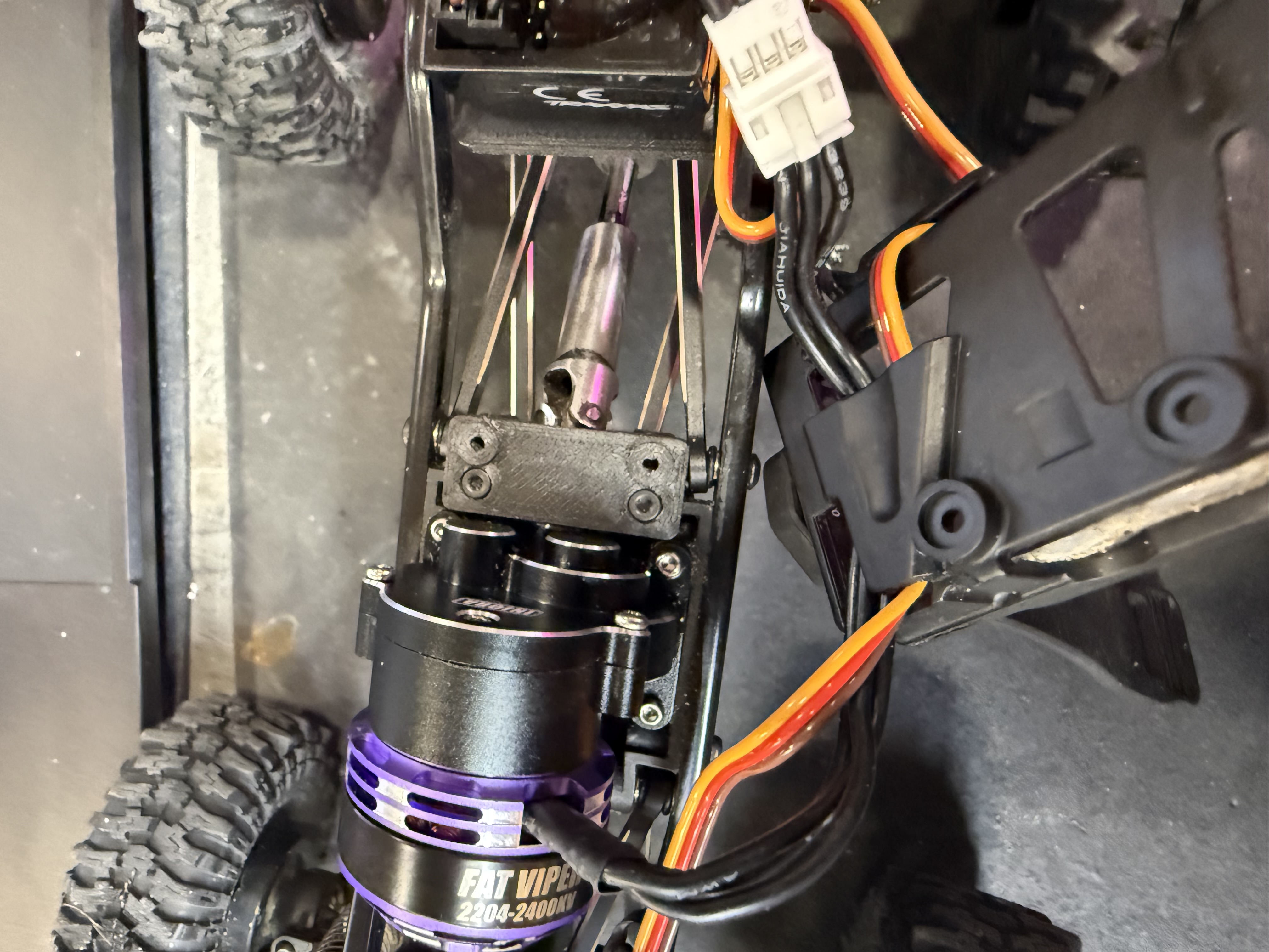 TRX4M battery tray stand off for injora brushless fit