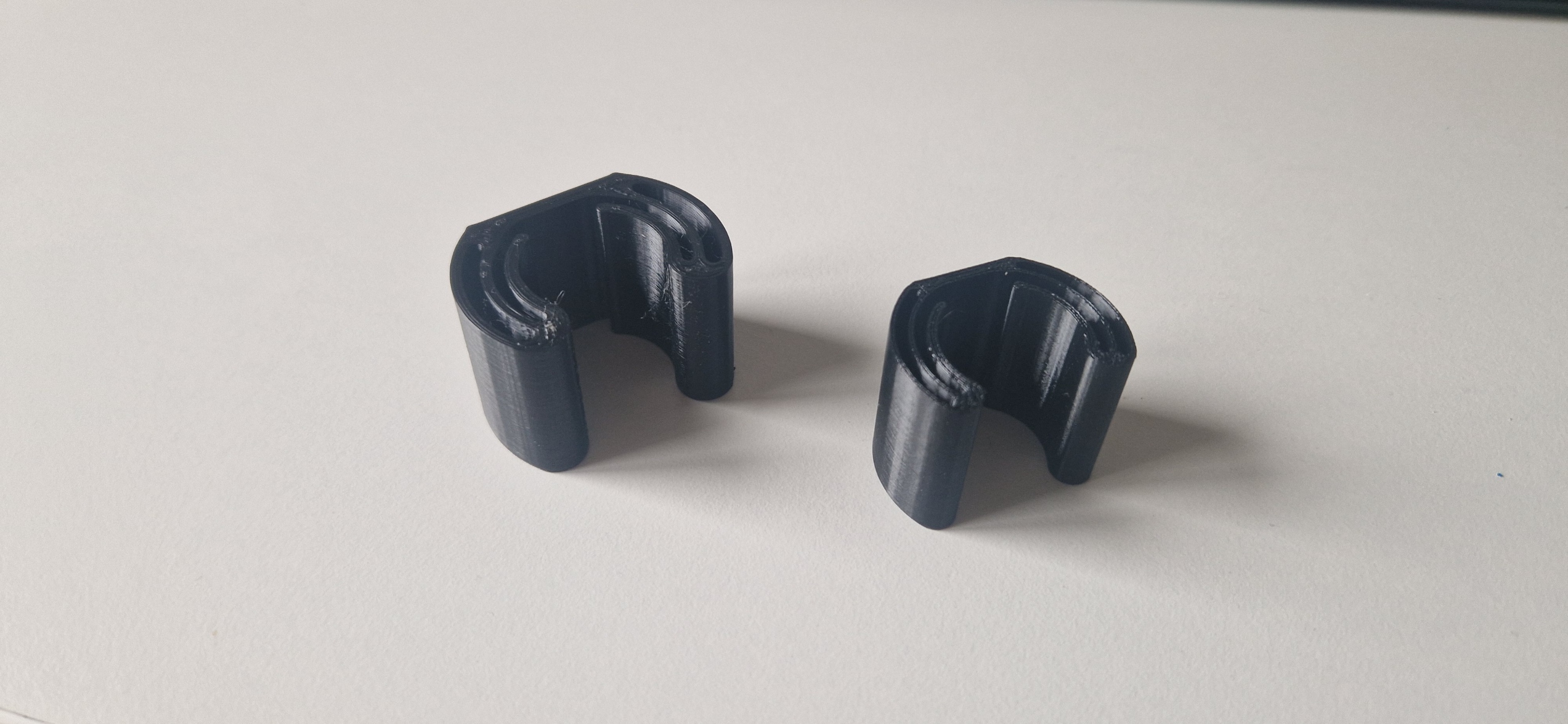 Stickholder(Compliant)(Parametrized)