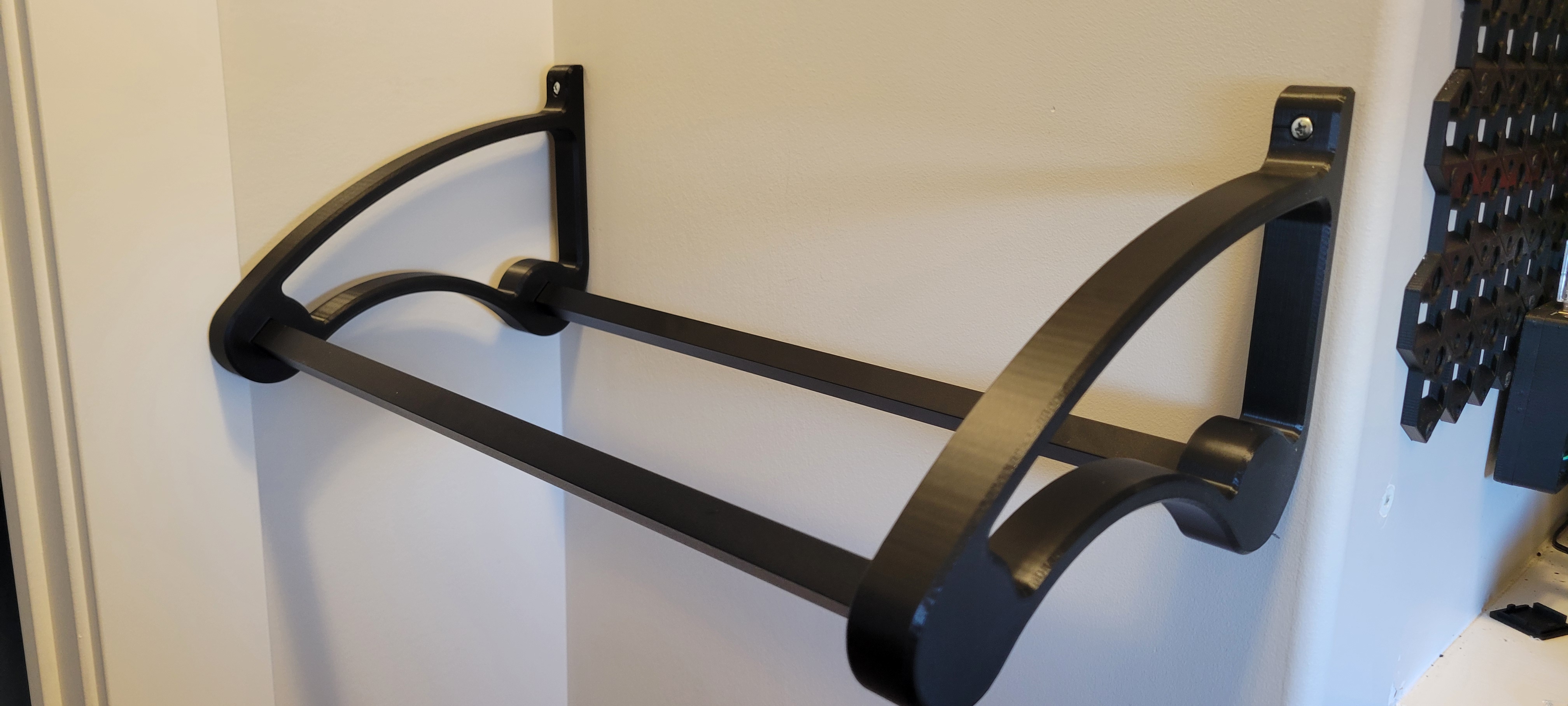 Beautiful filament rack shelf
