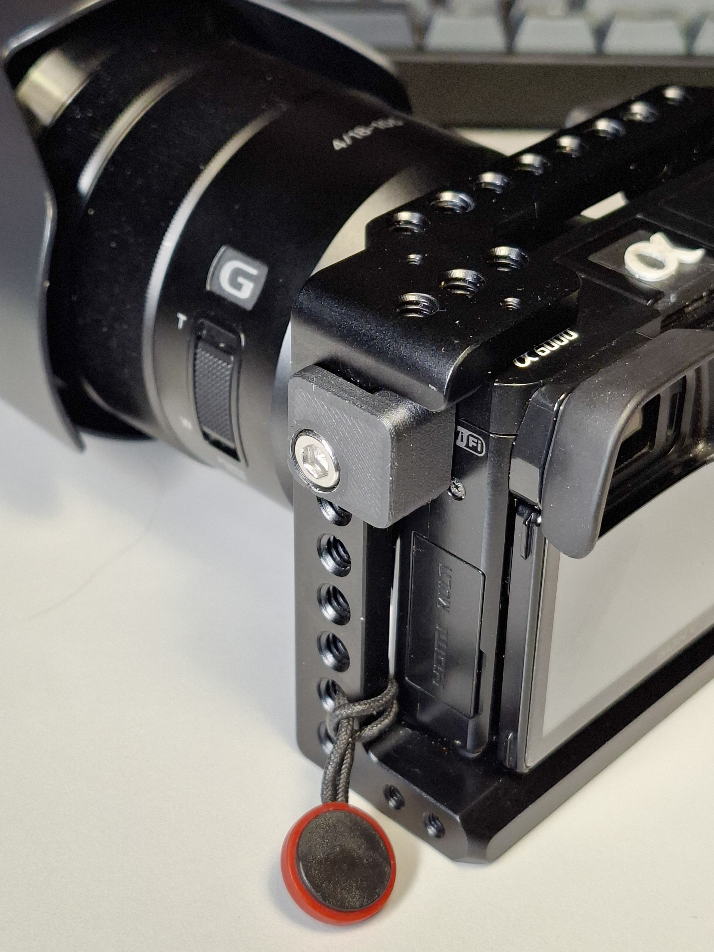 Sony A6000 SmallRig cage second mount