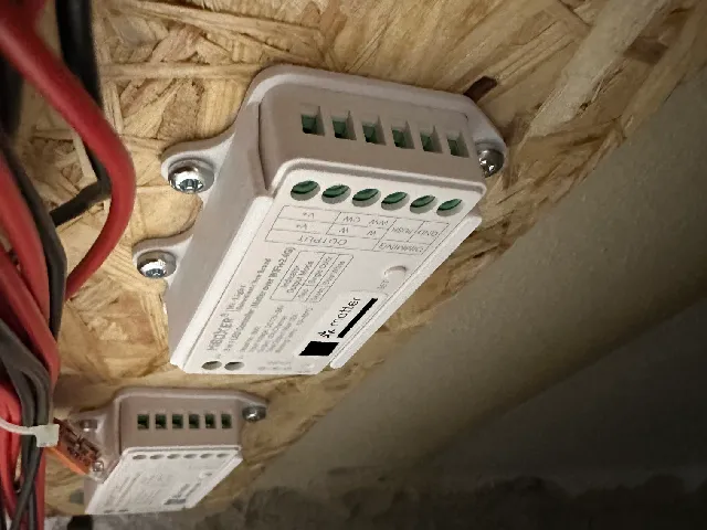 MiBoxer MiLight SM2 holder