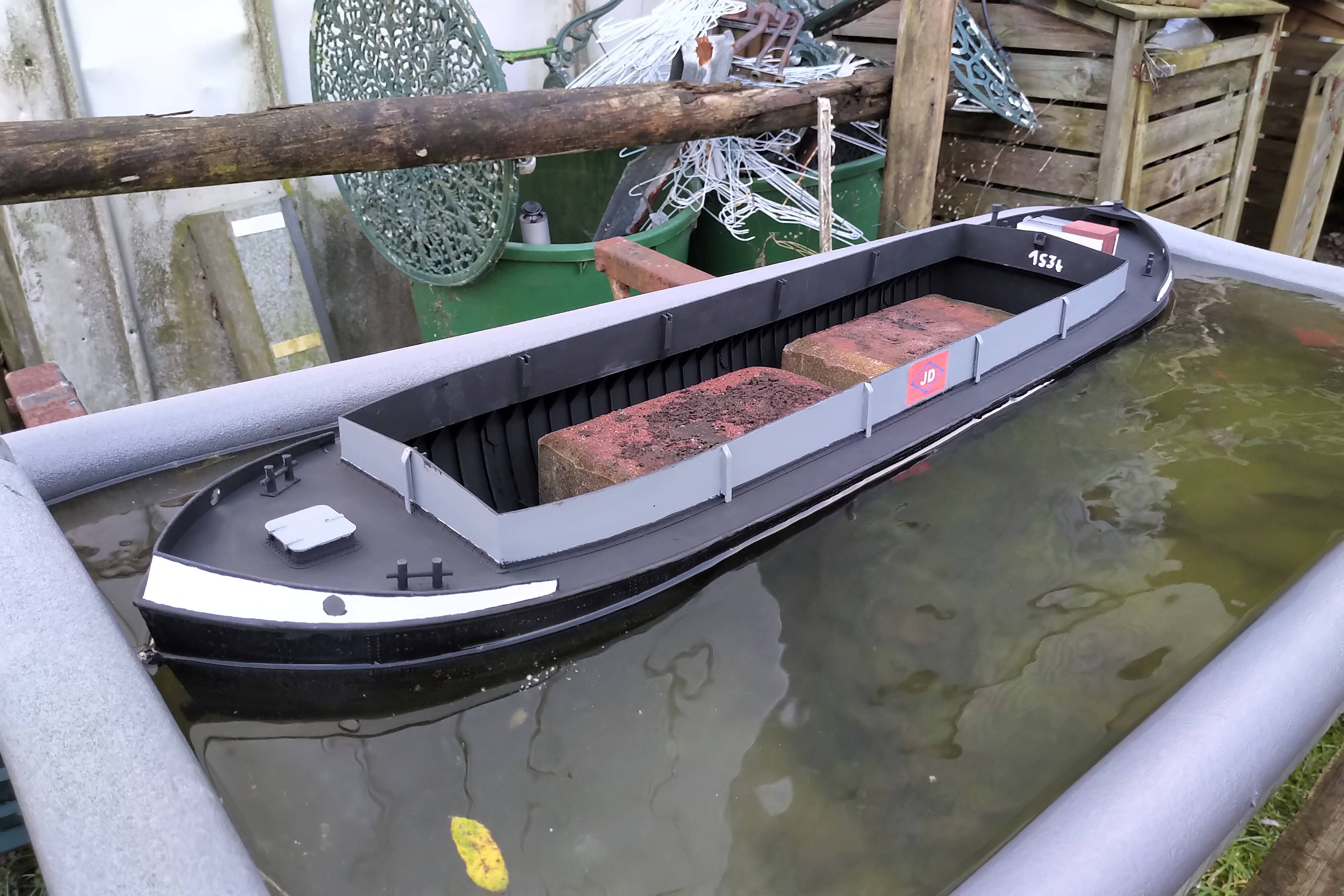 Hamburg port barge, 1:25