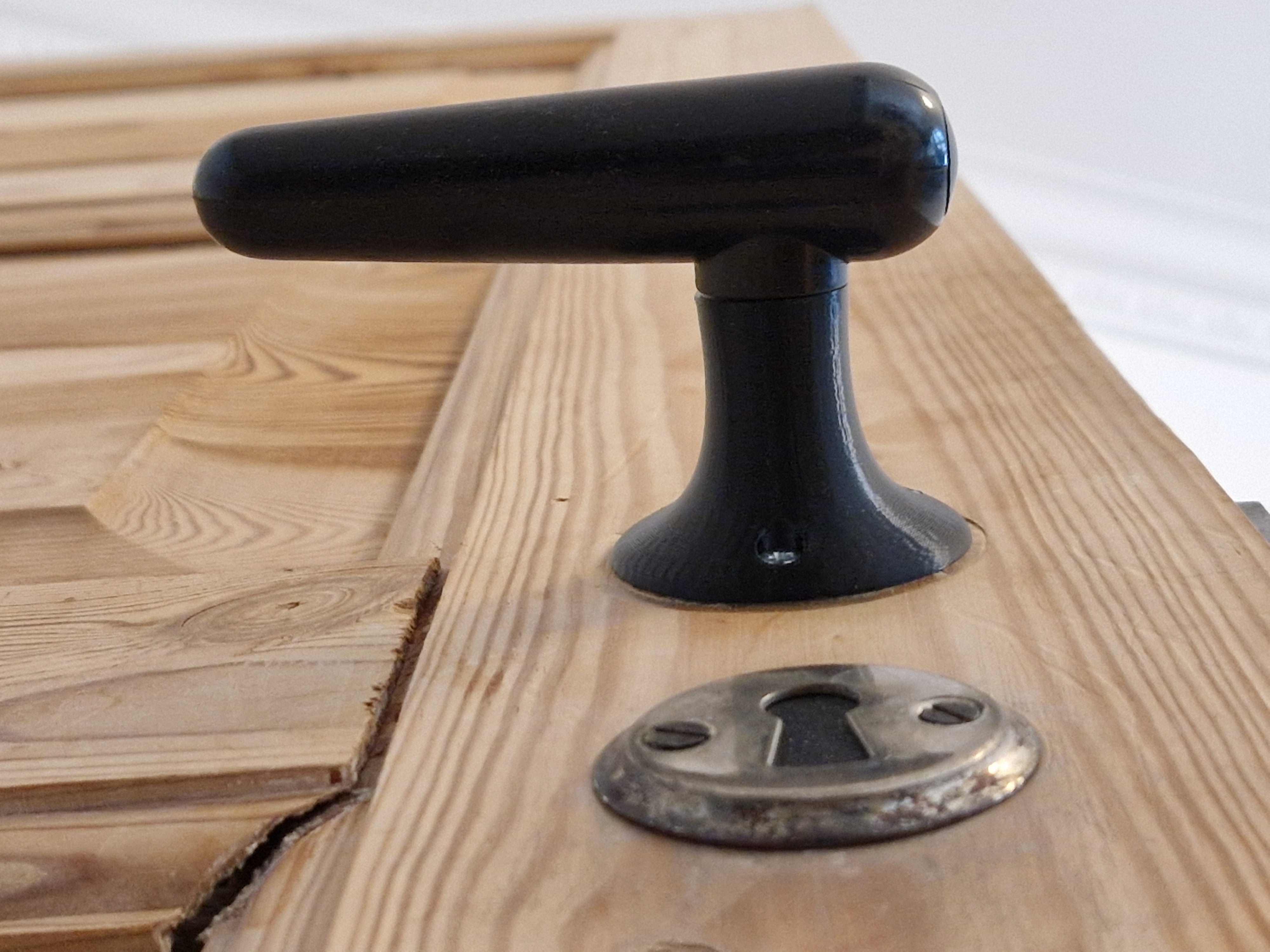 Torpedo / Zeppelin - Bakelite Door handle