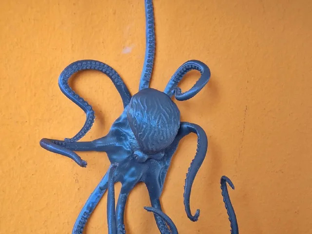 OctoHook: tentacle hanger