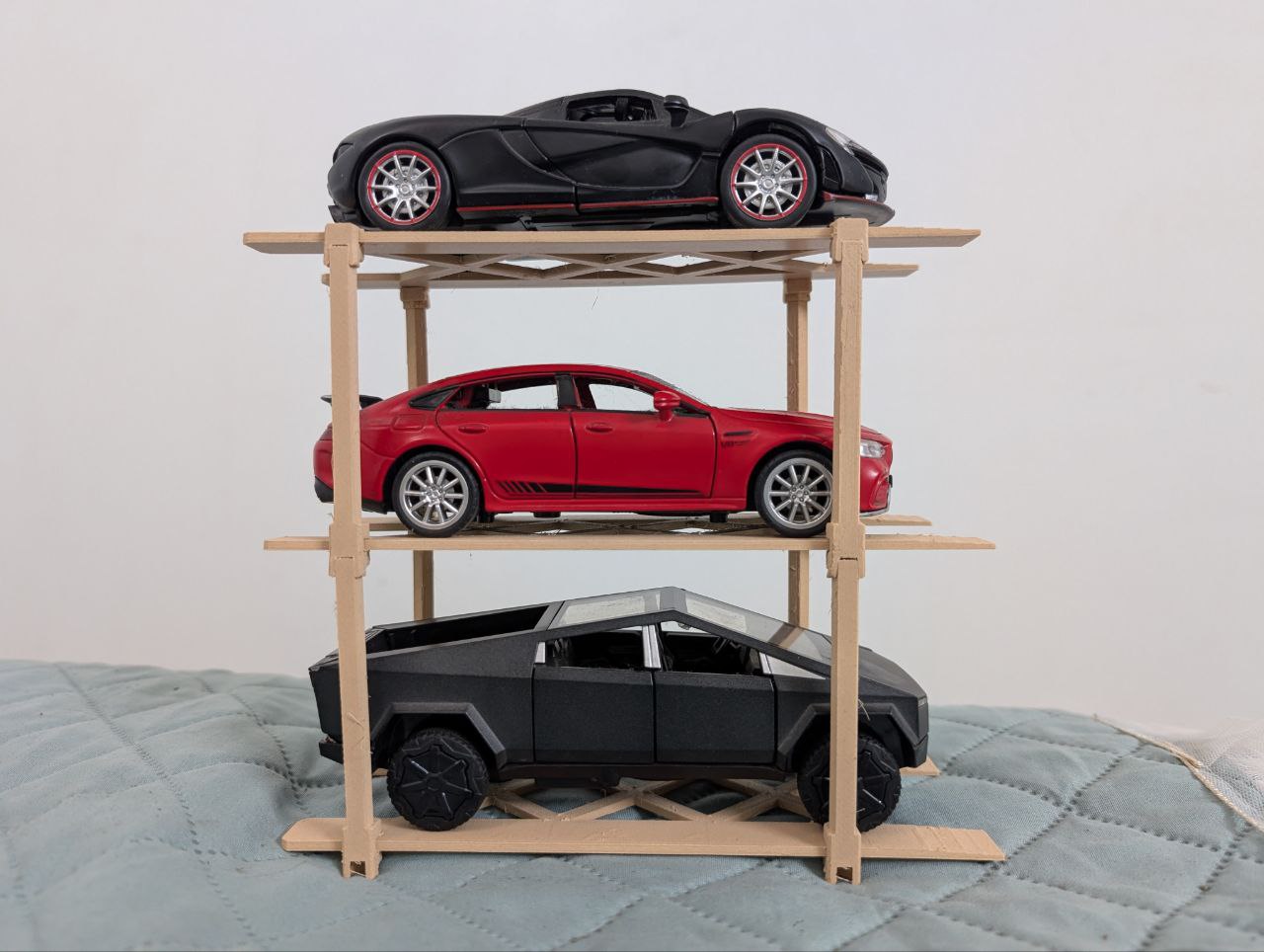 STACKABLE Diecast Car Platform/Shelf 1:32