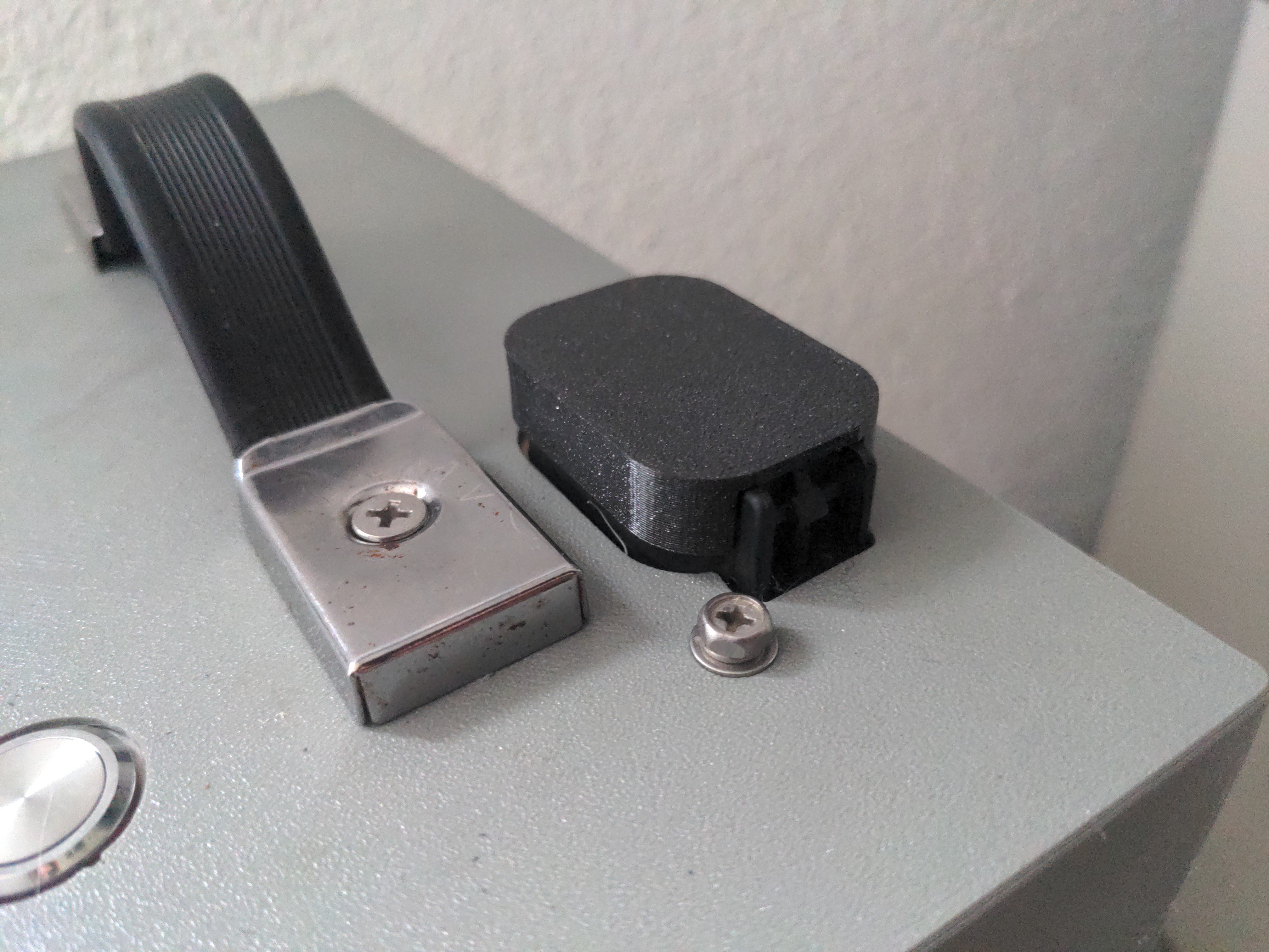 BTM Wildfire Battery connector cover