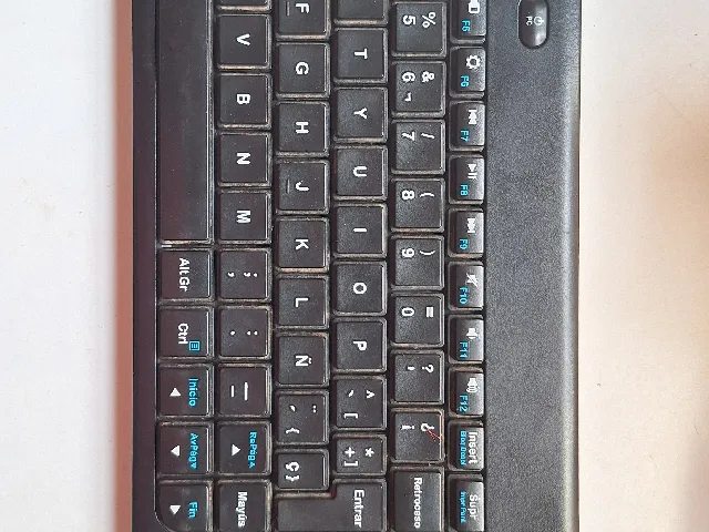 Logitech K400, shock protector case