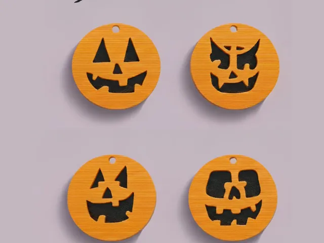 Mini Pumpkin Keychain Set
