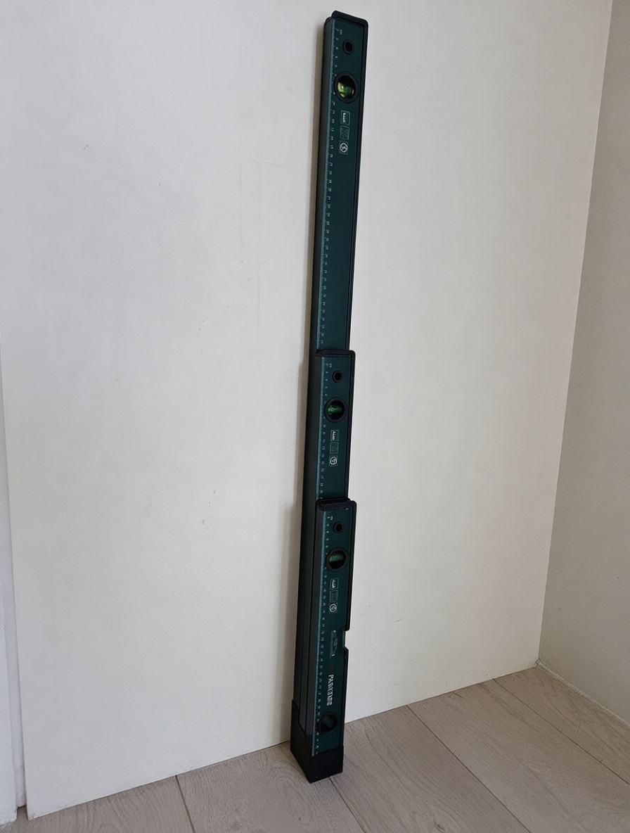 (Parkside/Universal) Spirit Leveler Holder/Wall mount