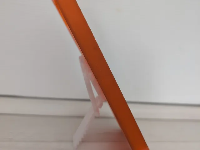 Rotating Multi-Angle Phone Kickstand