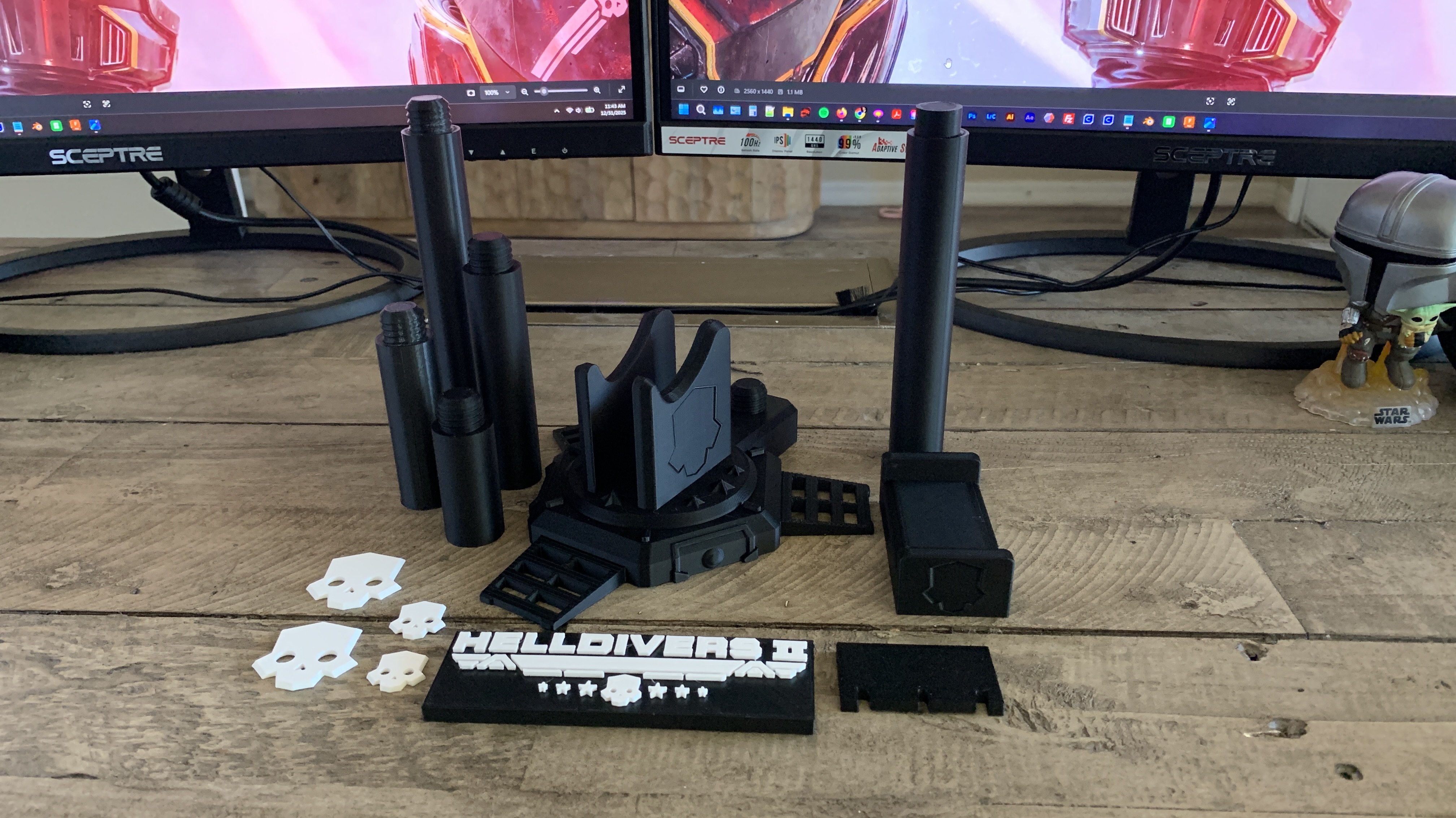 Helldivers 2 Themed Headset & Controller Stand