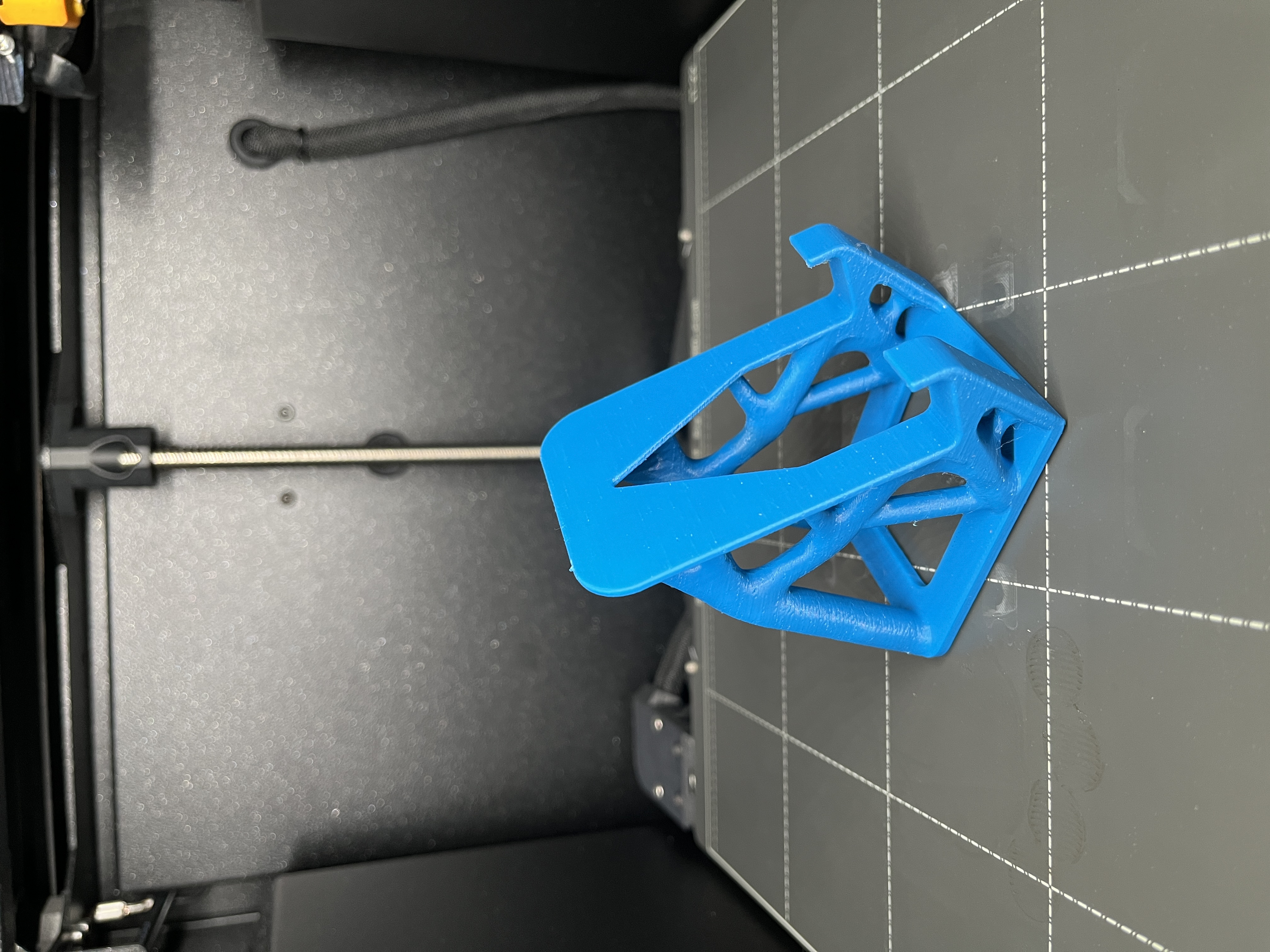 Generative design phonestand