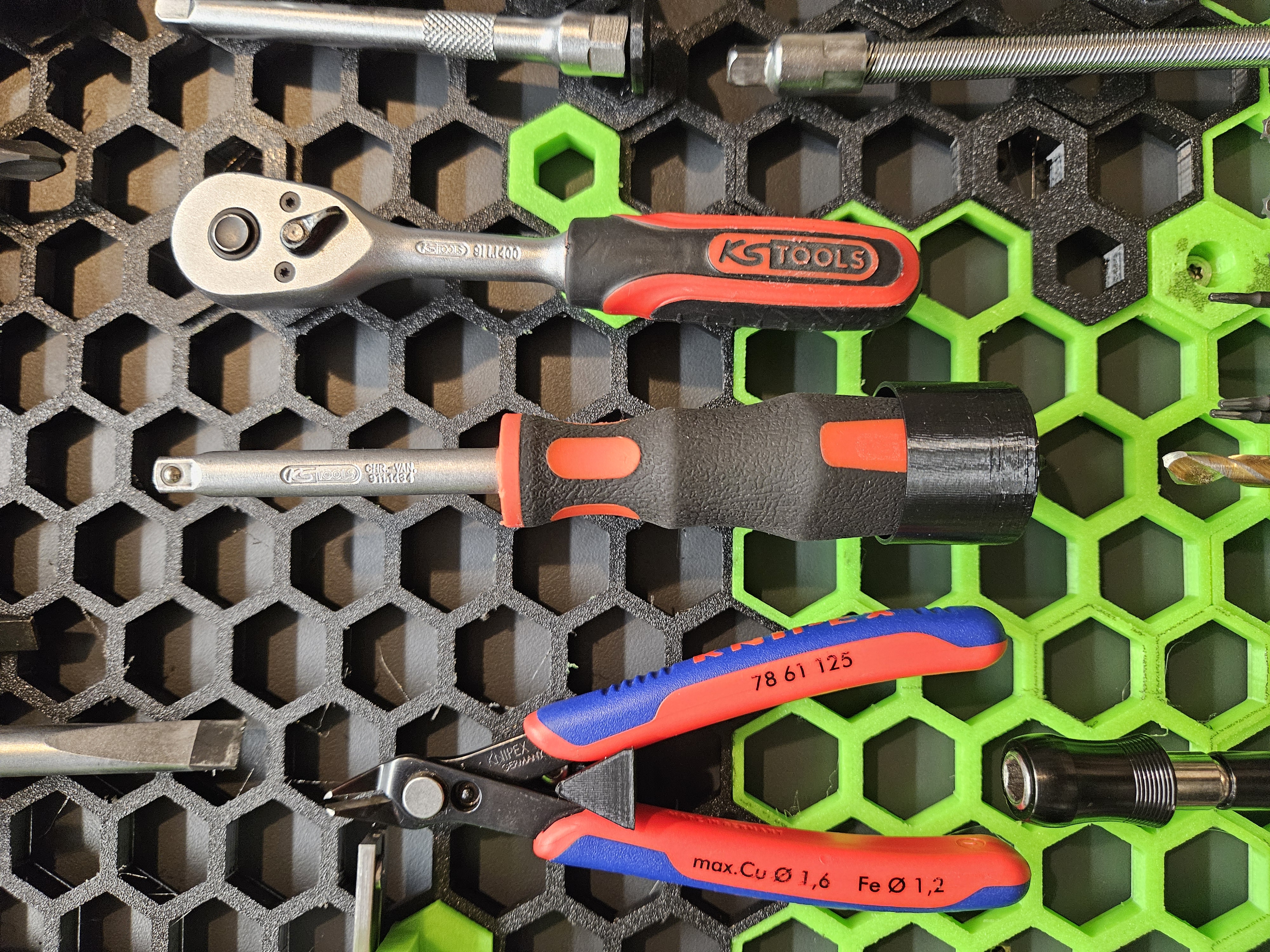 HSW Holder for 1/4" Screwdriver Handle (KS Tools)