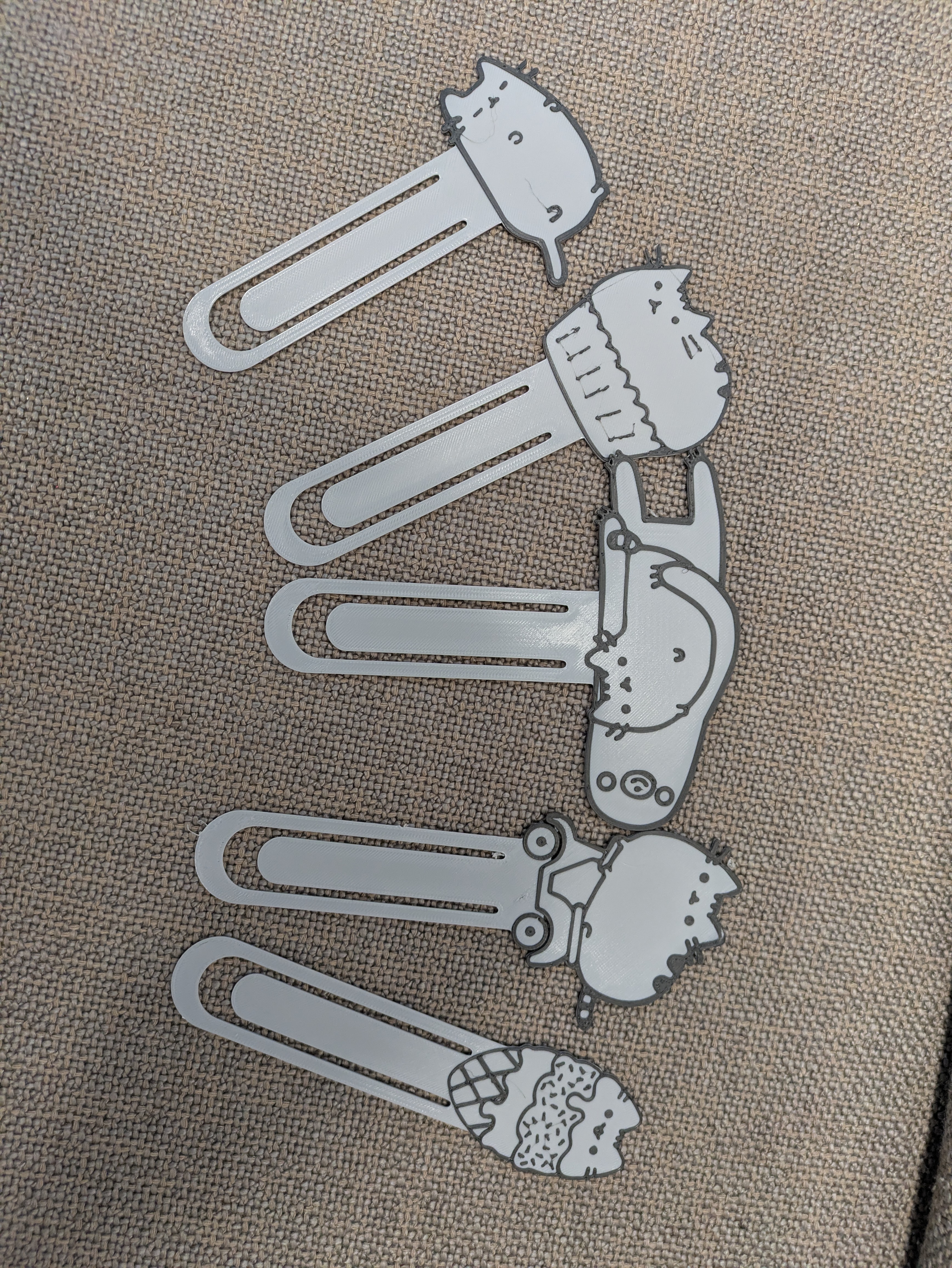 Improved Pusheen Bookmarks