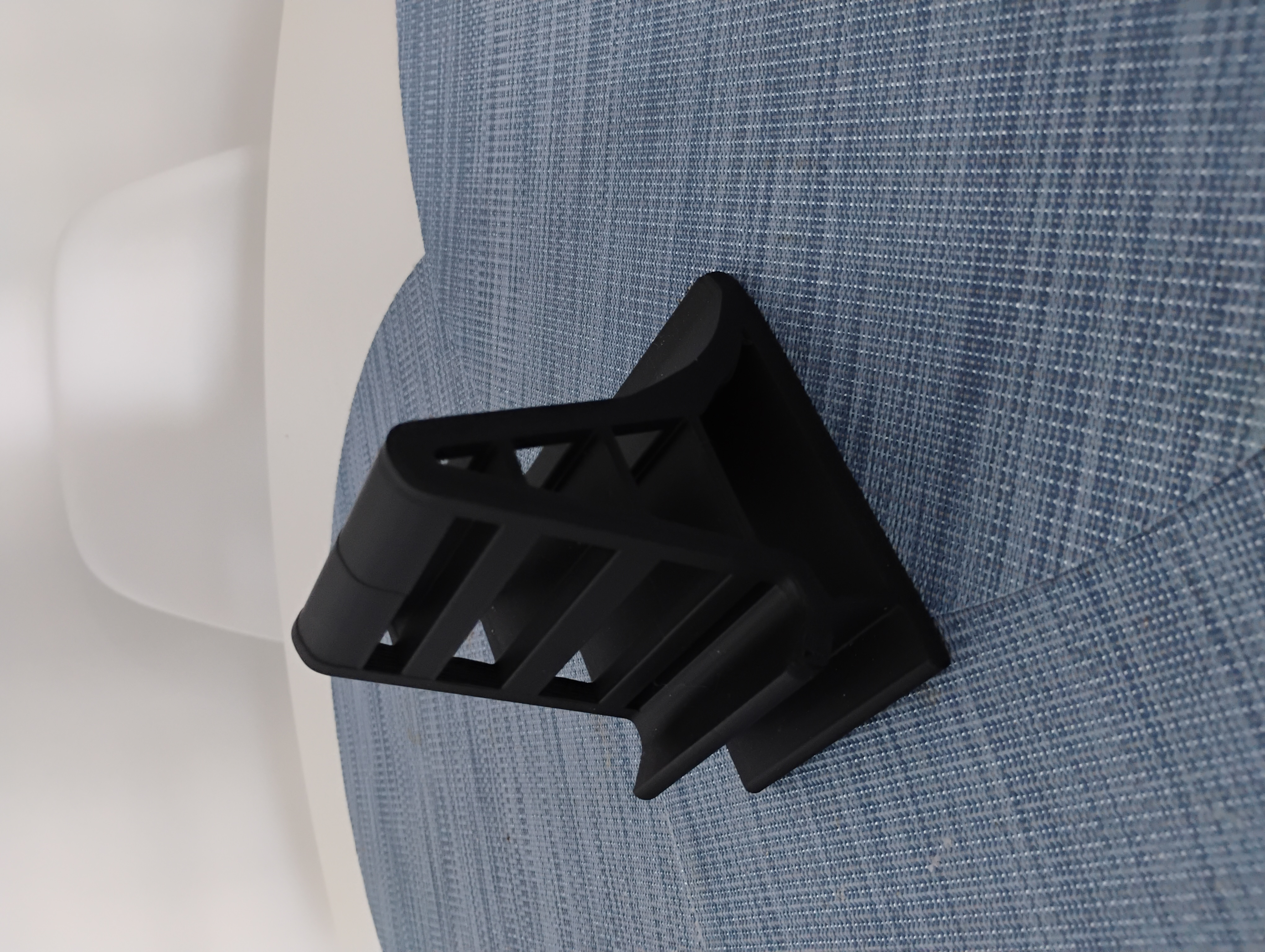 Skeletal Phone Stand