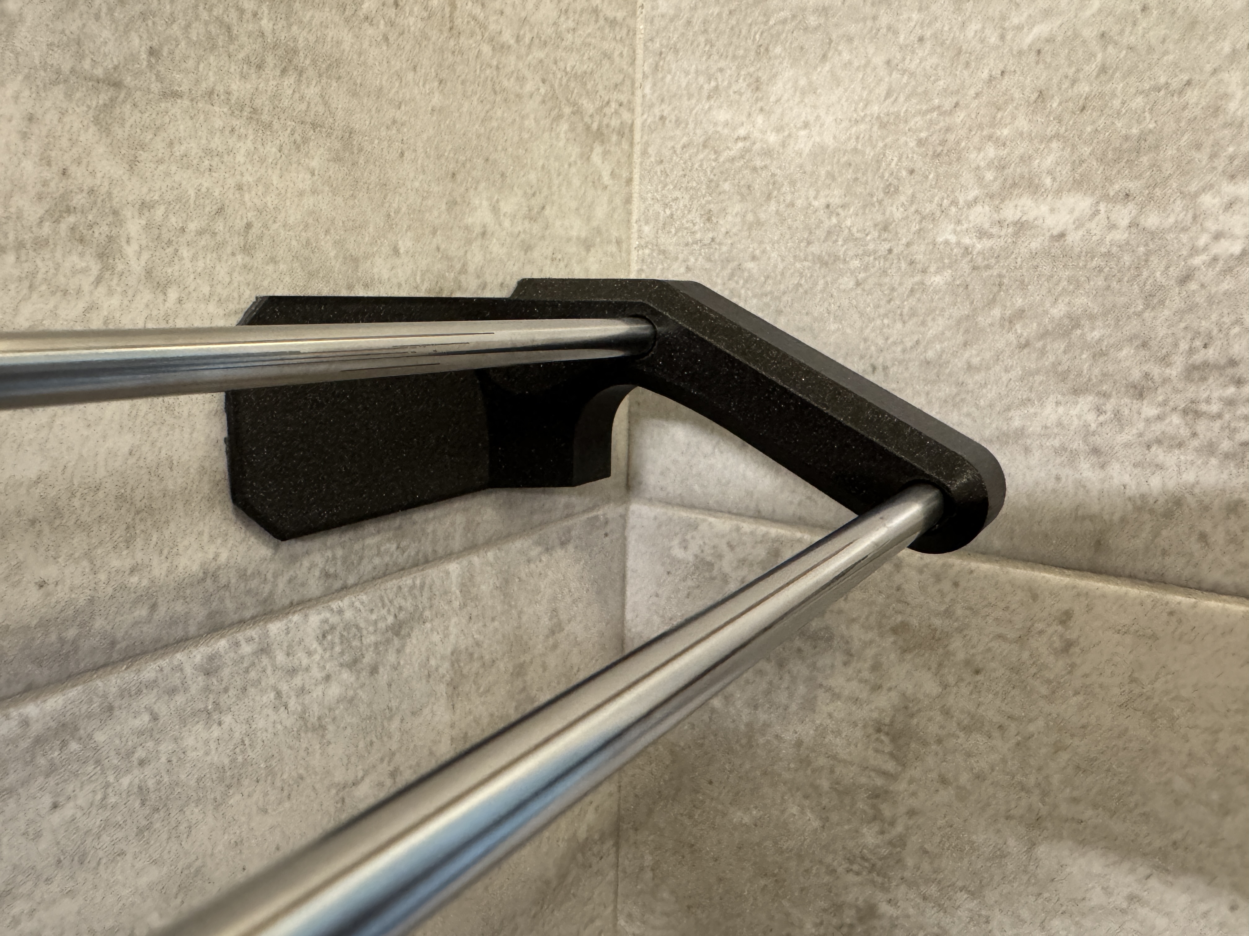 Towel hanger with 8mm rod