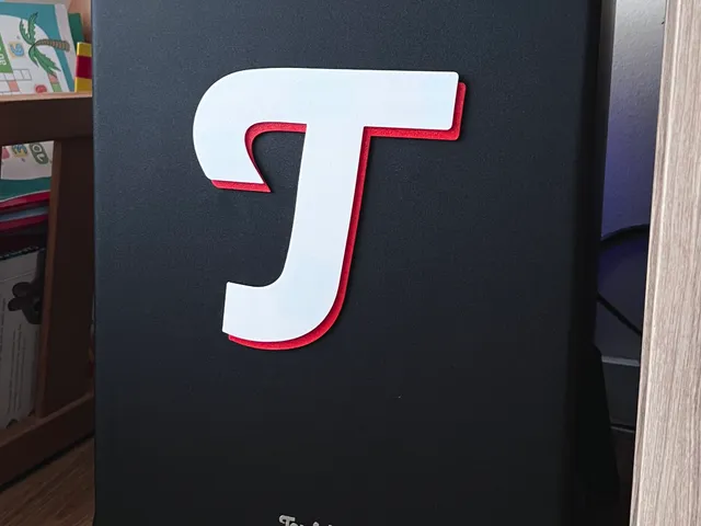 Big T logo of Teufel