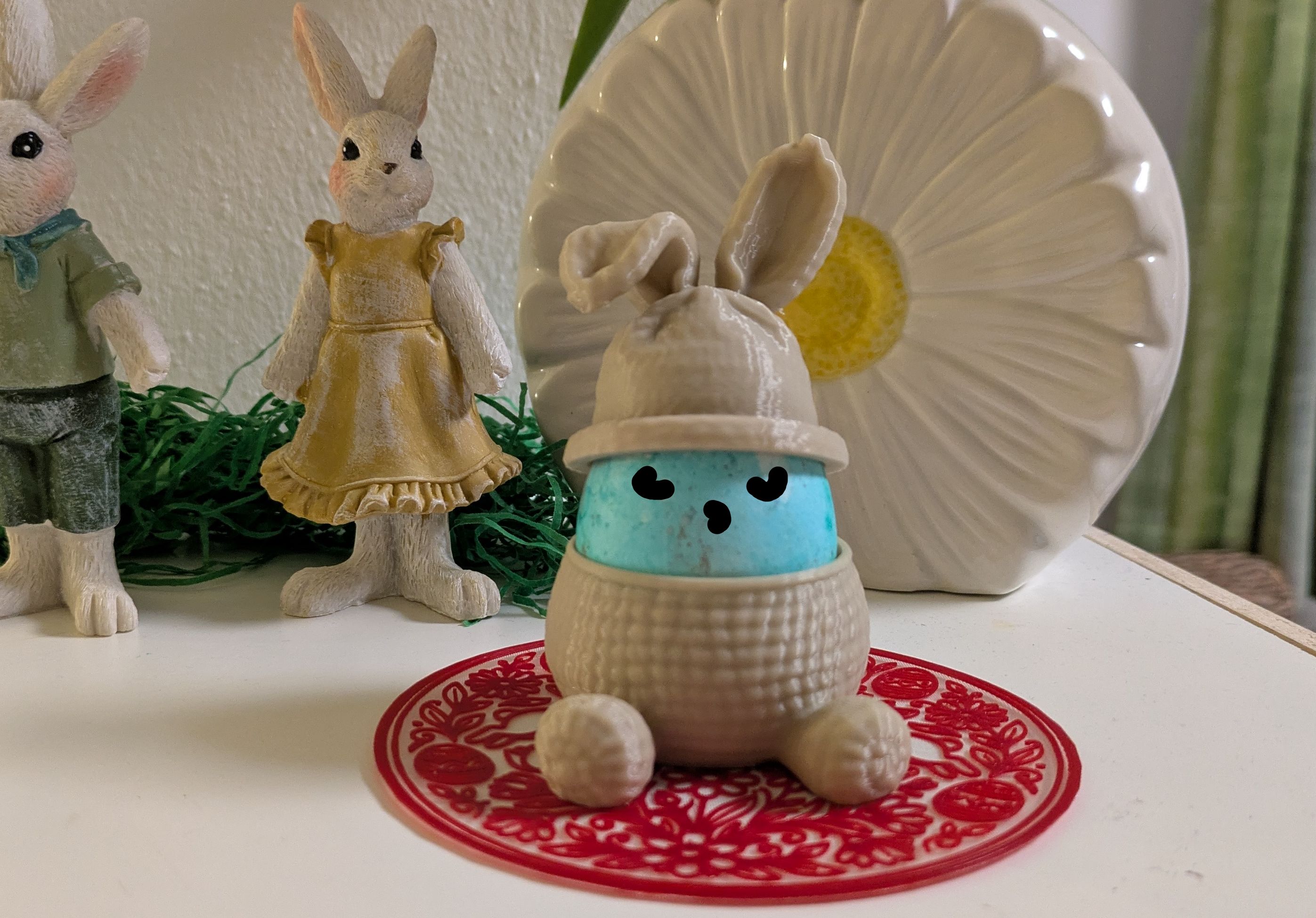 Easter Egg cup decoration and fabric coaster