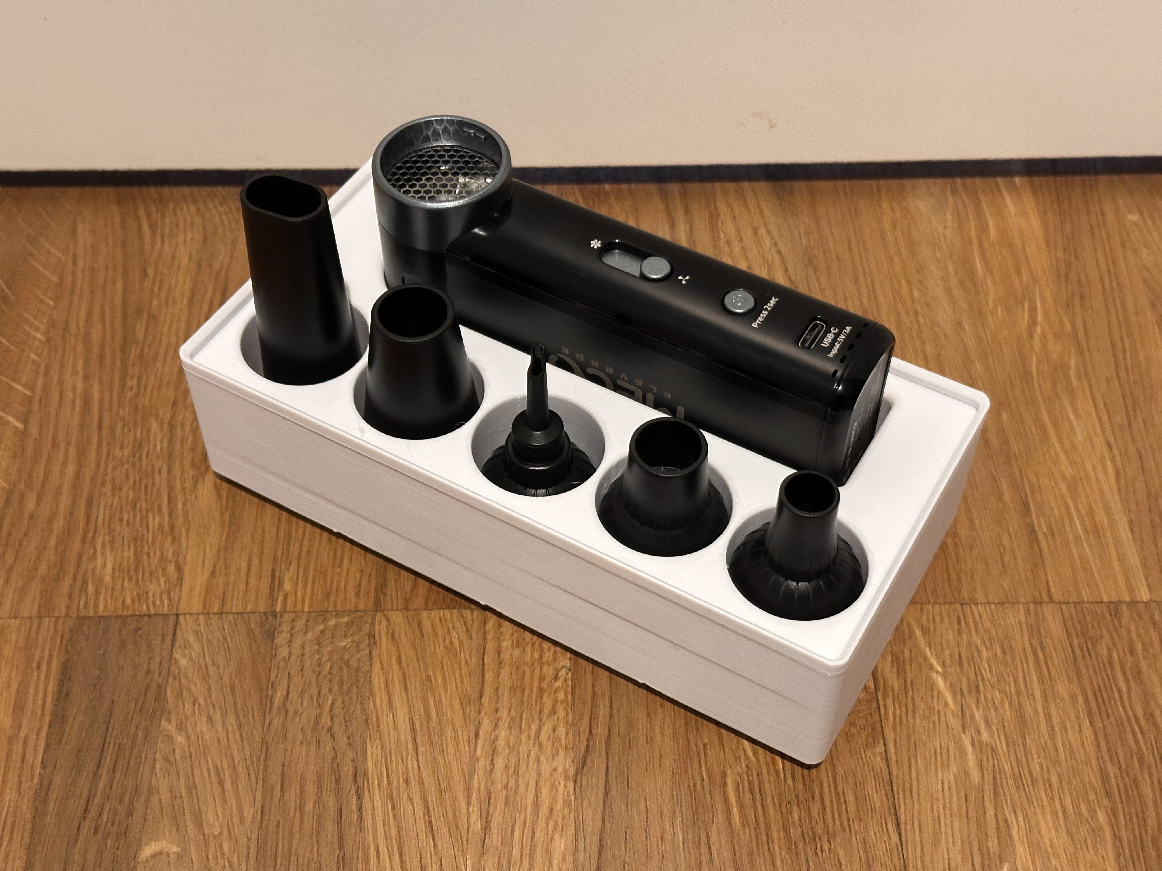 Gridfinity 4x2x6U Holder for MECO ME-D1 Air Duster