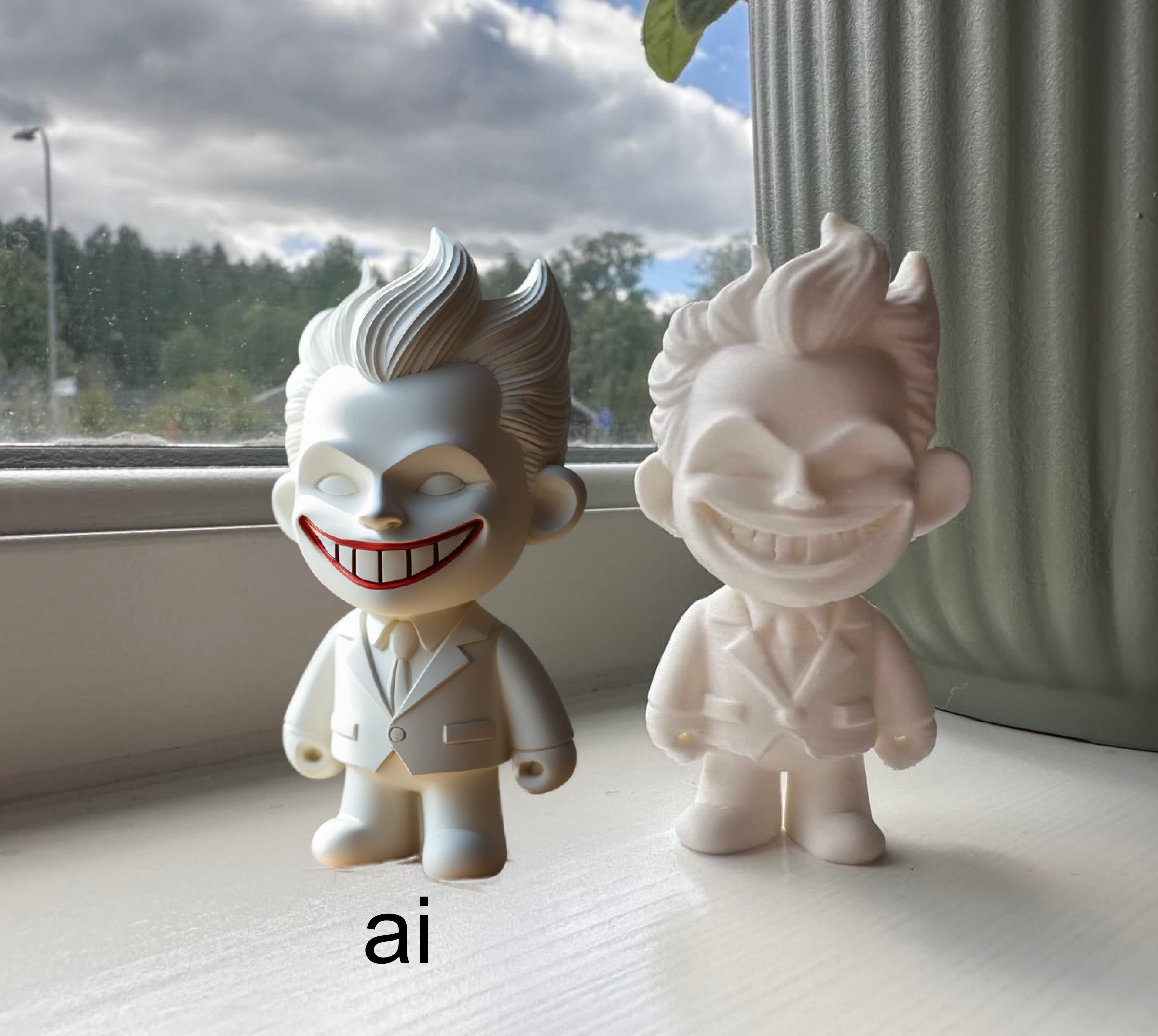 Joker DeskBuddy