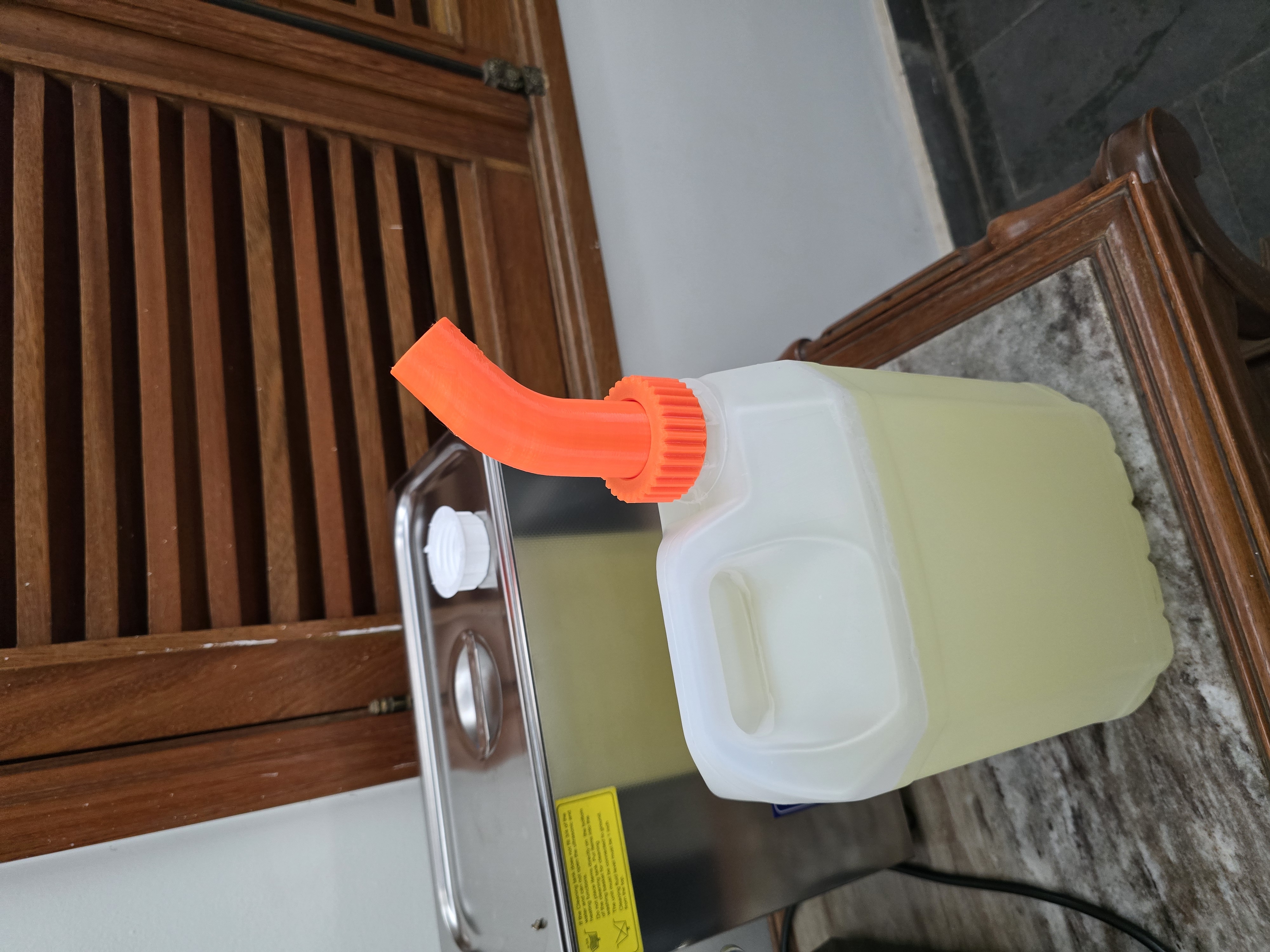 Spout for 5-liter plastic bottle
