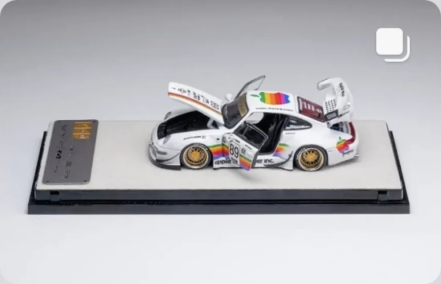 Porsche Apple
