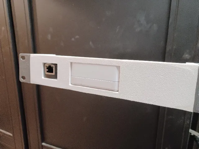 ESRack for Lutron Smart Bridge Hub with PoE Splitter