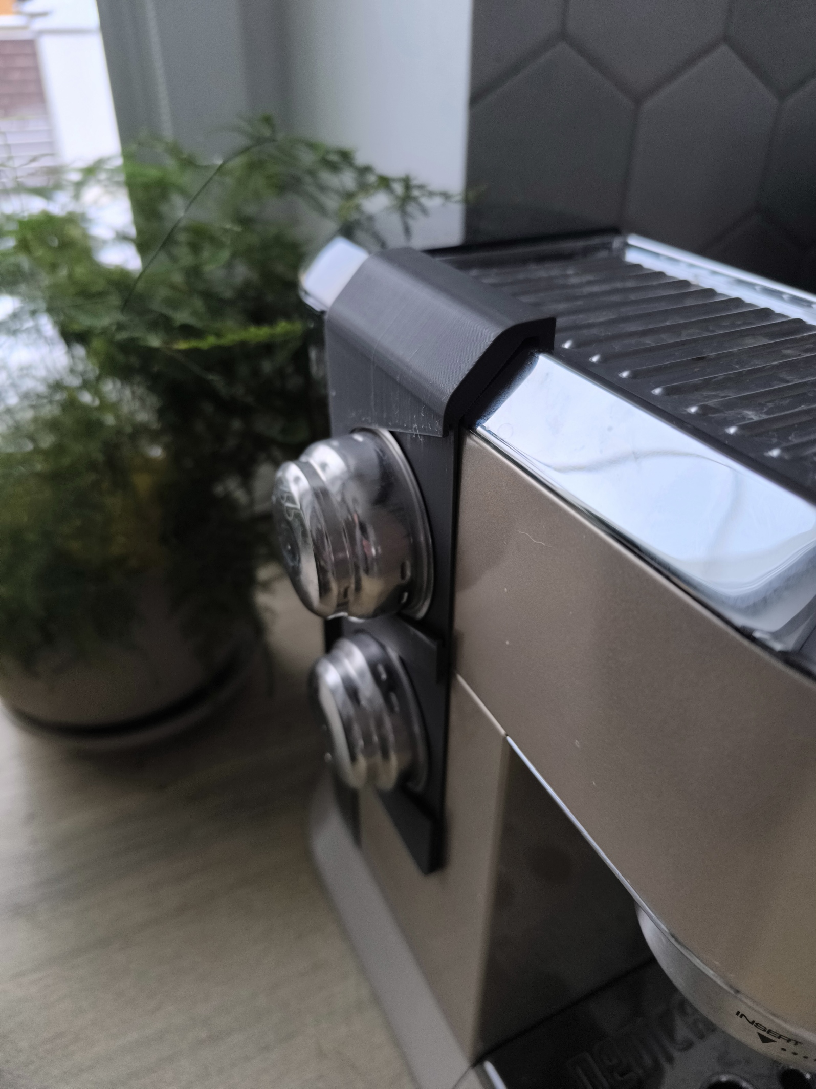 DeLonghi dedica portafilter basket holder