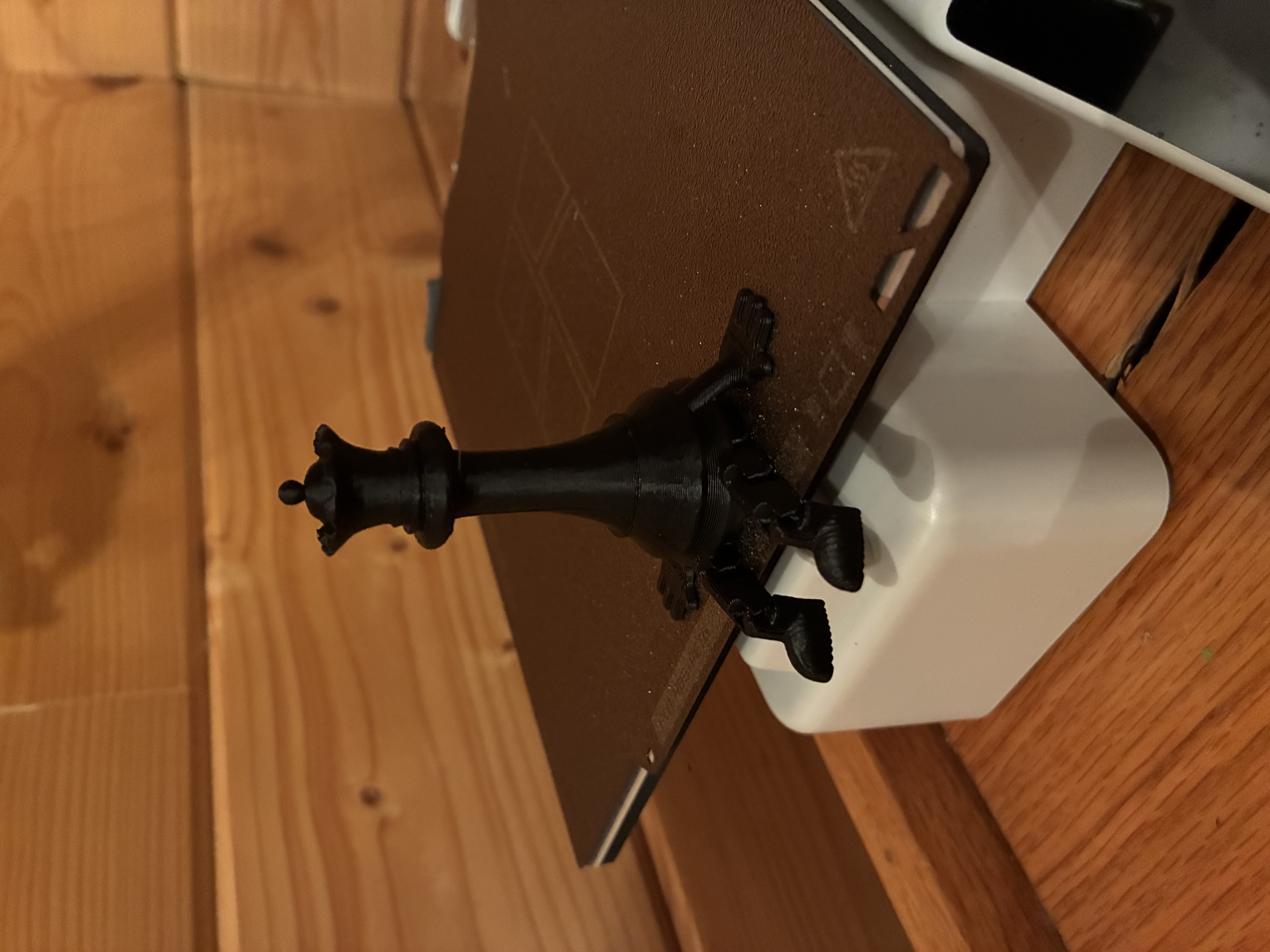 articulated queen buddy — miniatura 3