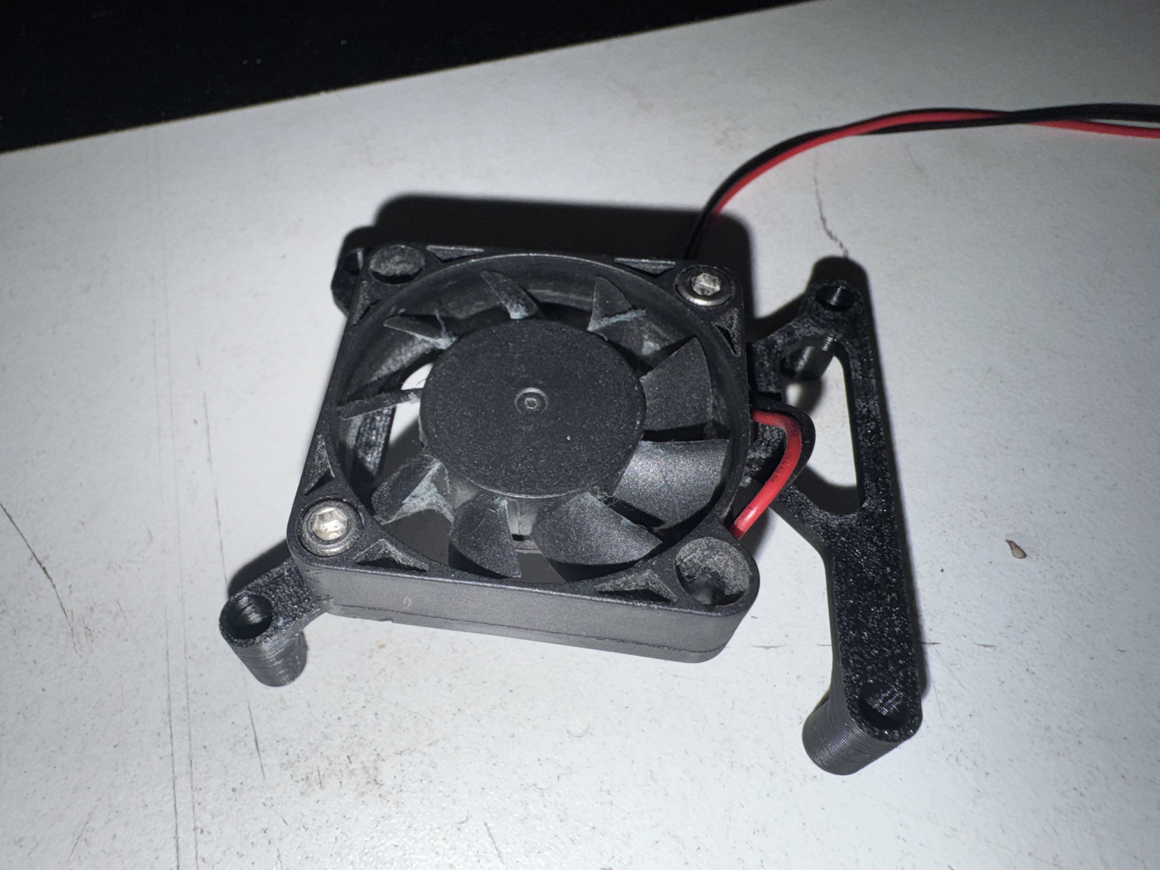 Raspberry Pi 4B Fan holder (Dee - Remix)
