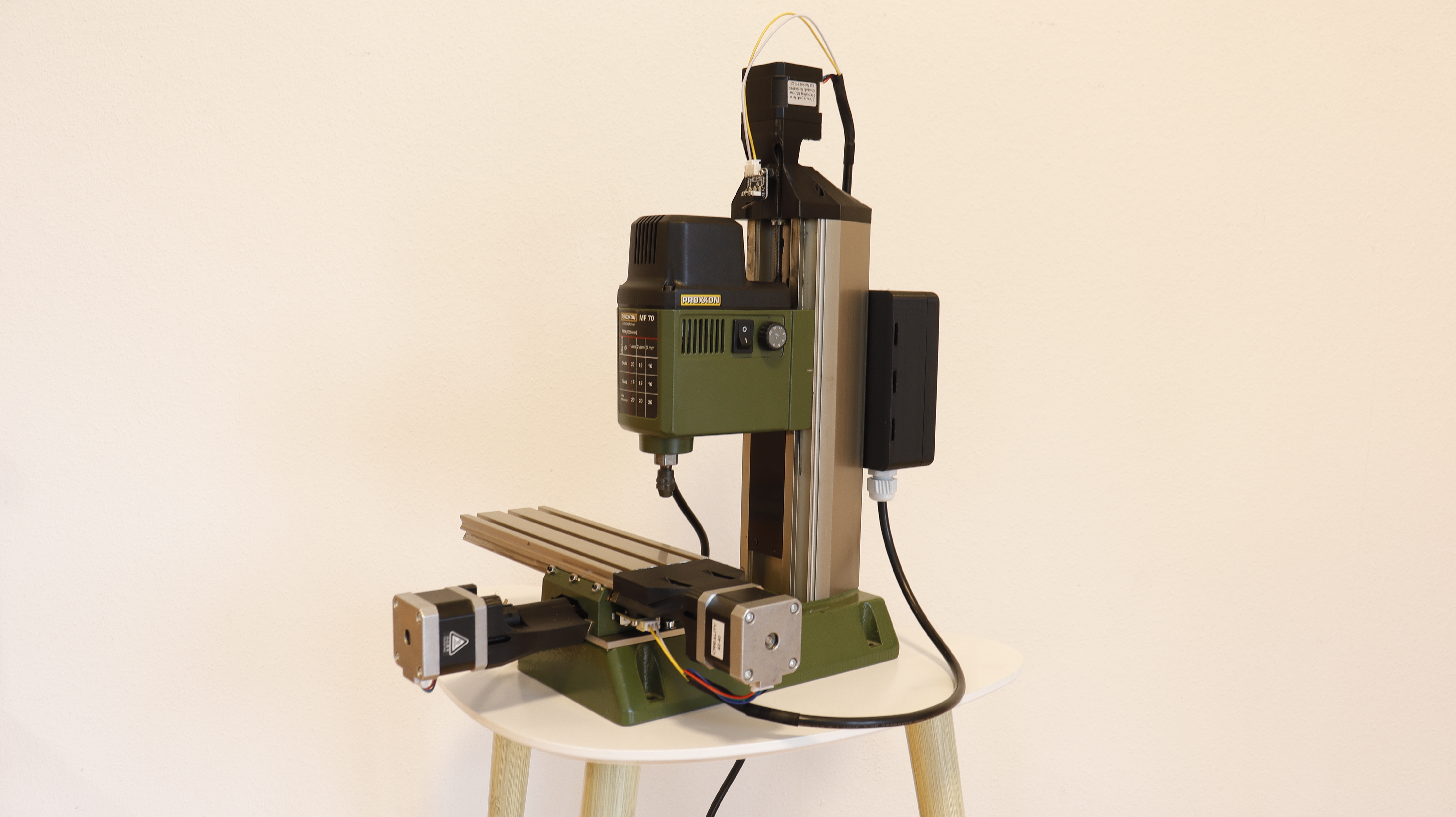 Proxxon MF70 DIY CNC conversion